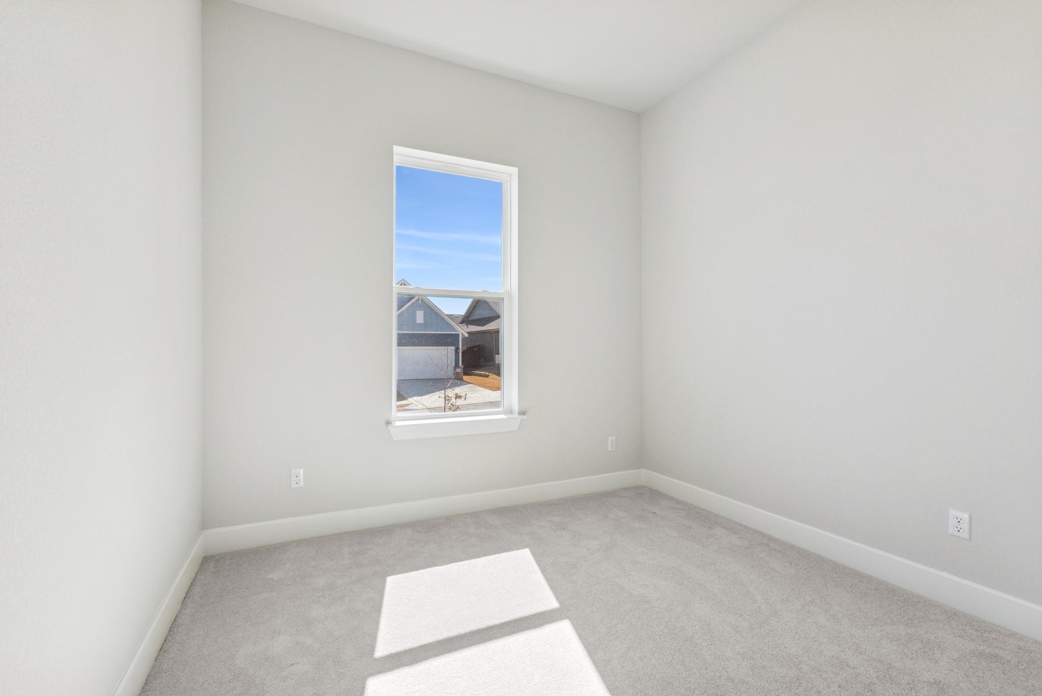 265 Pine Bark Dr, Buda, TX 78610