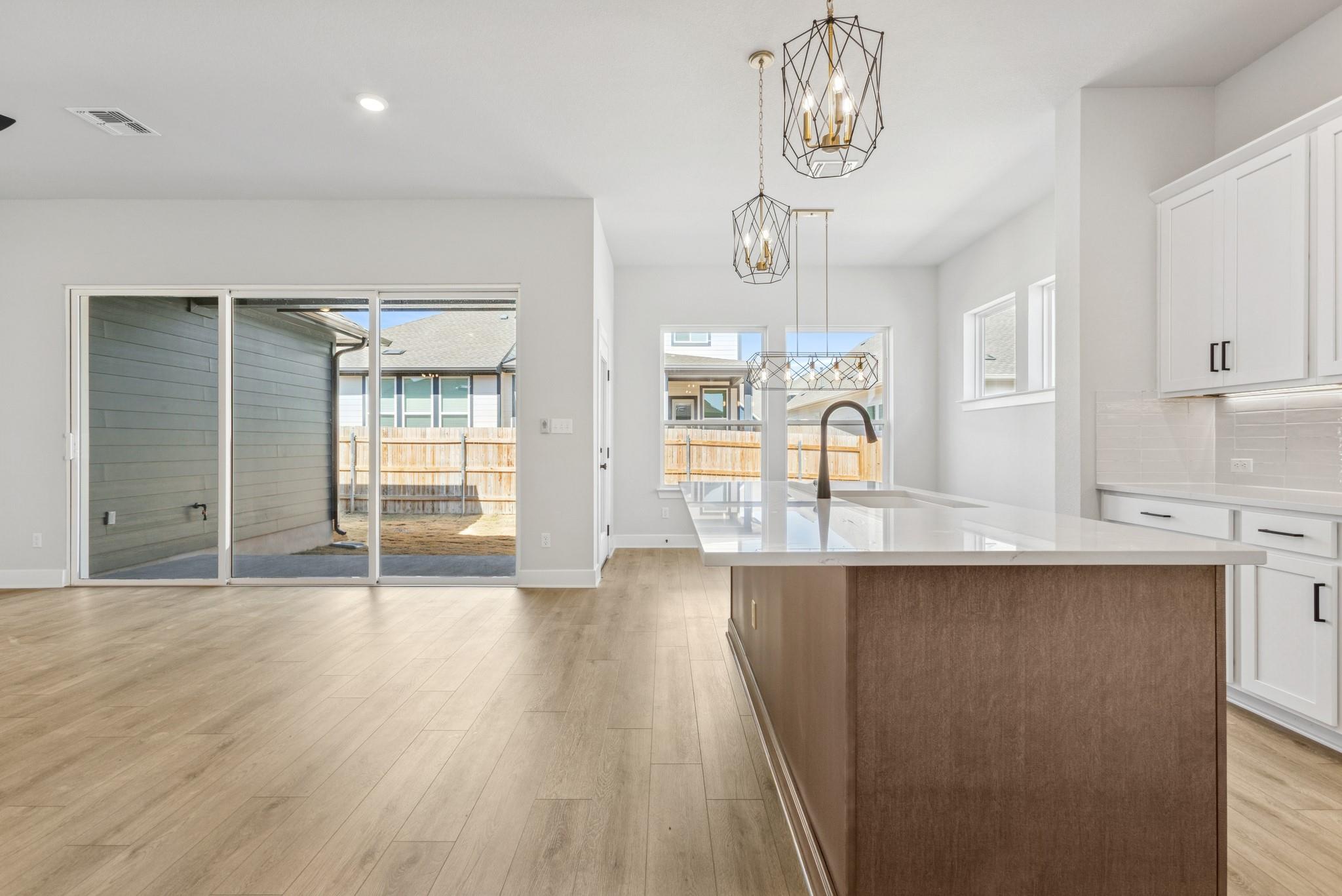 265 Pine Bark Dr, Buda, TX 78610