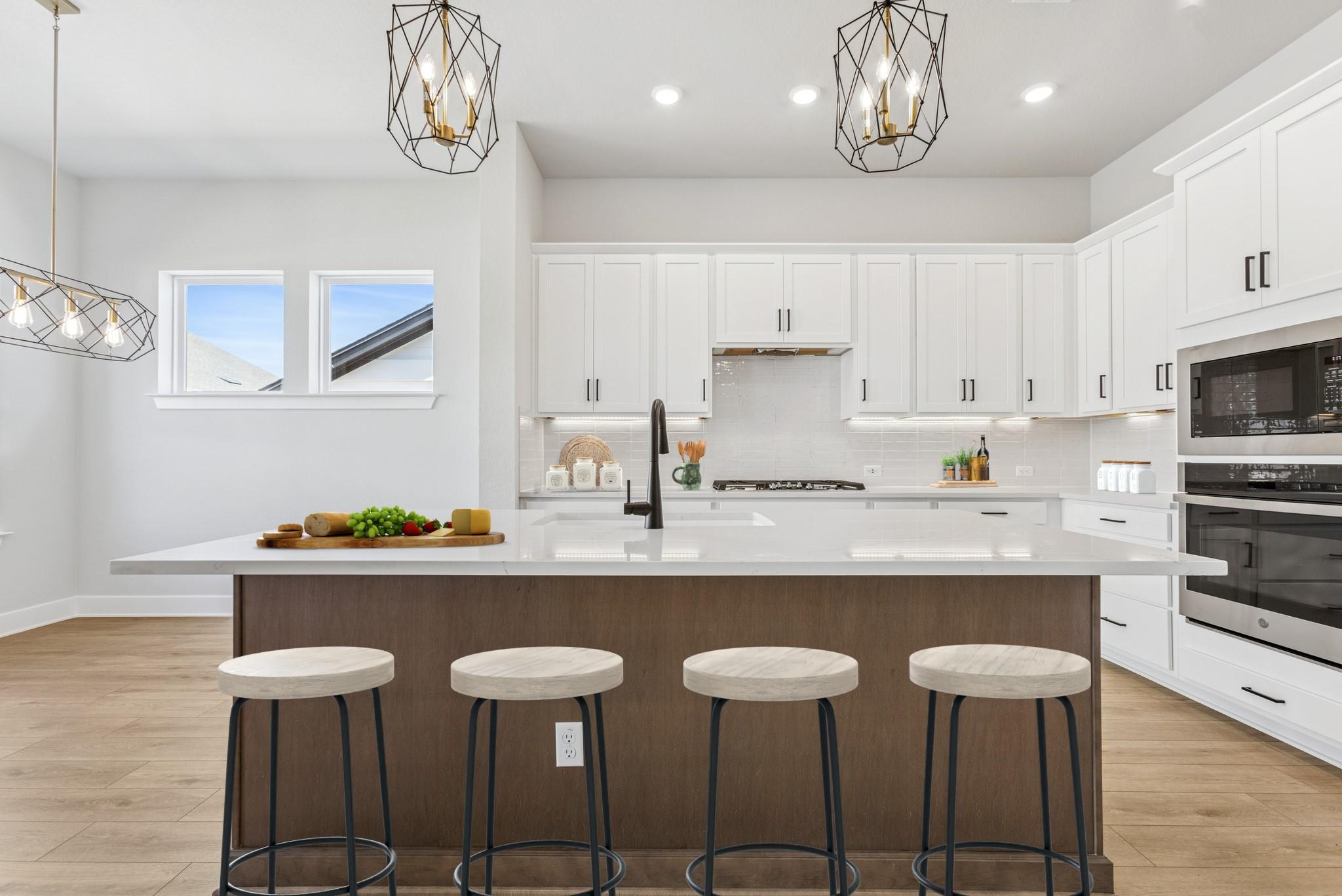 265 Pine Bark Dr, Buda, TX 78610