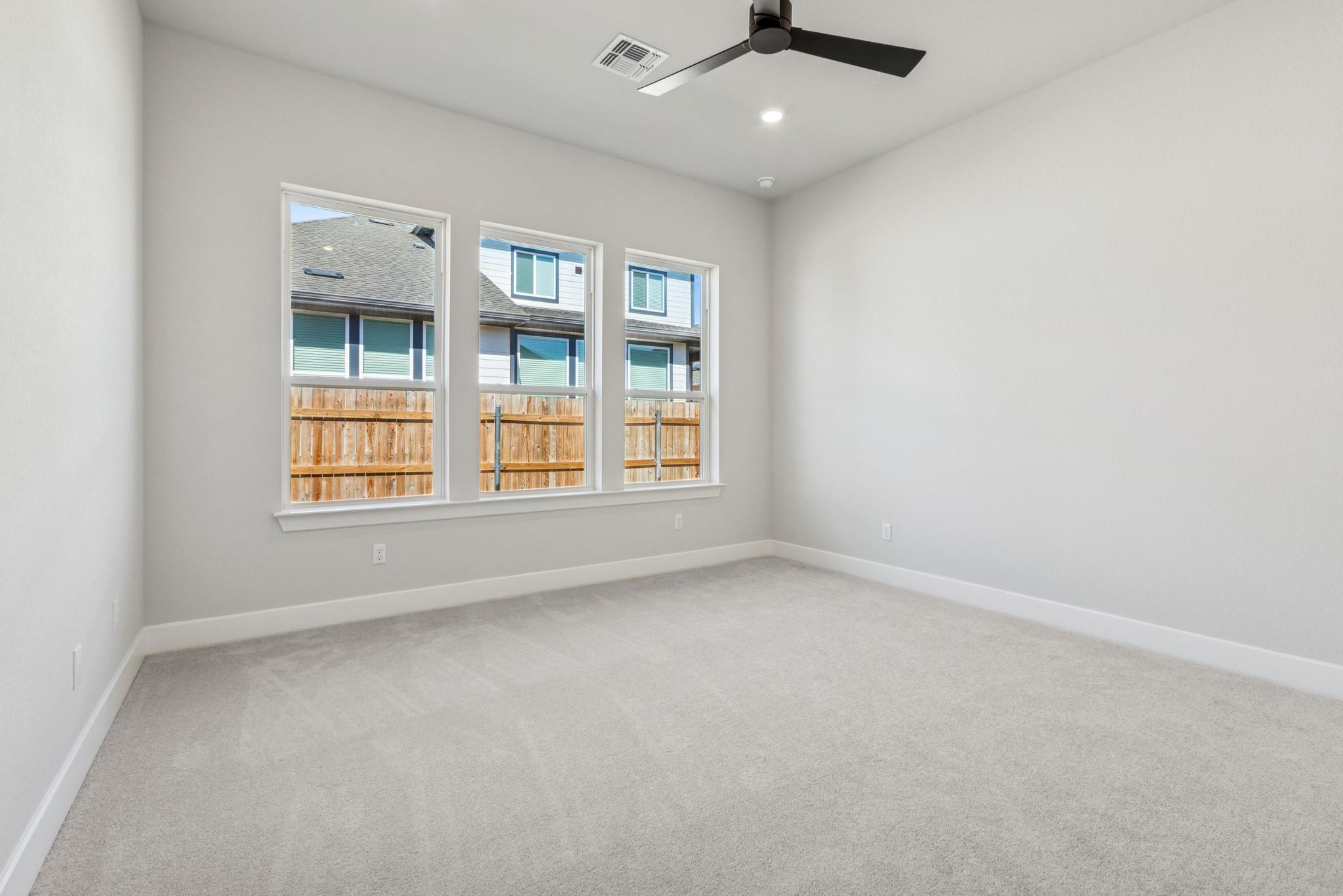 265 Pine Bark Dr, Buda, TX 78610