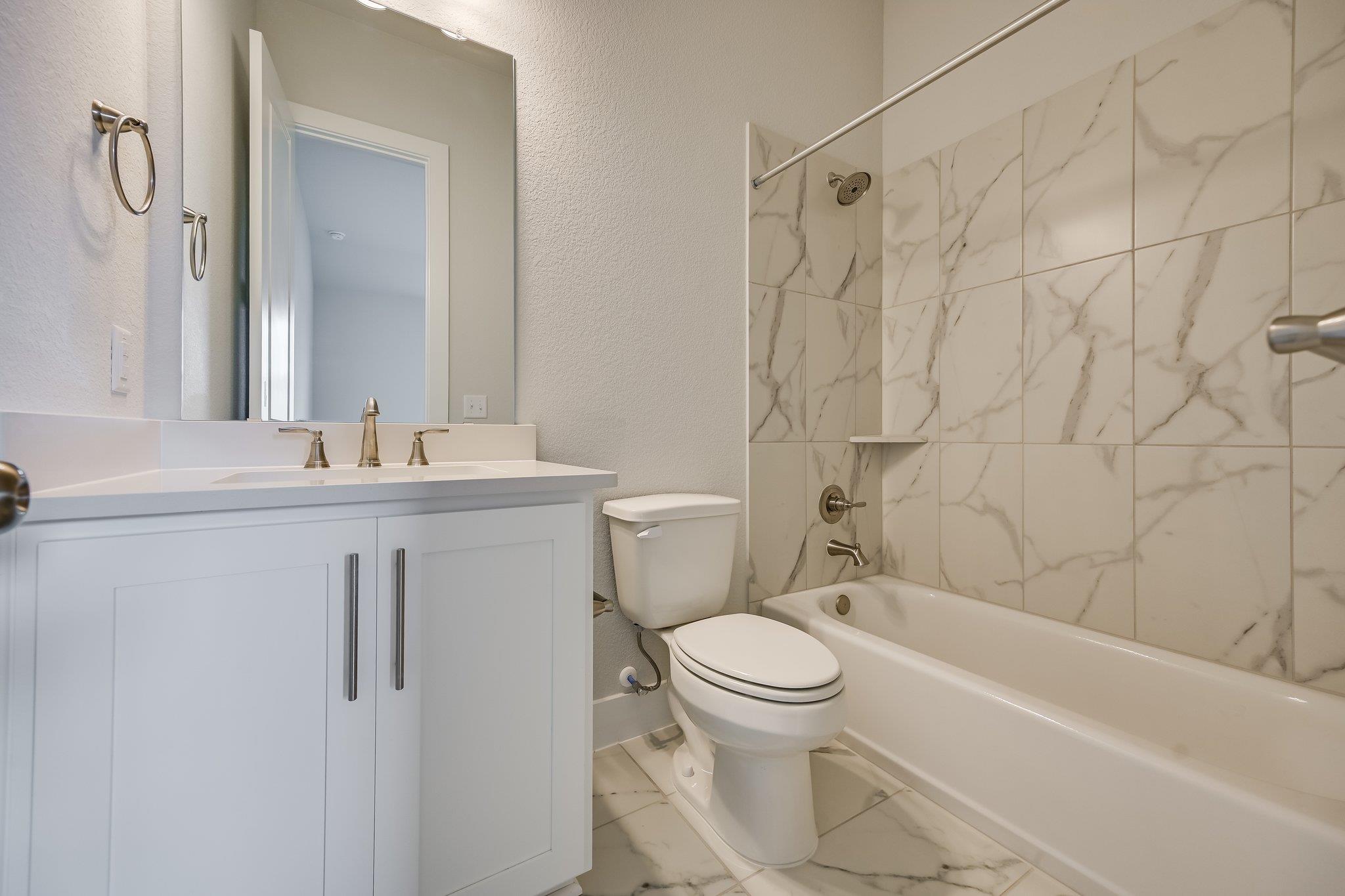 108 Country Cat Ln, San Marcos, TX 78666