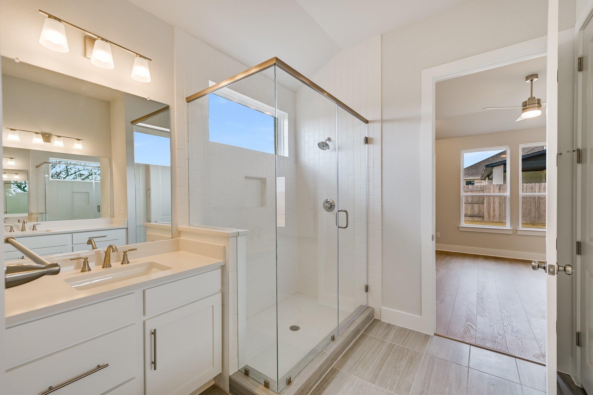 108 Country Cat Ln, San Marcos, TX 78666