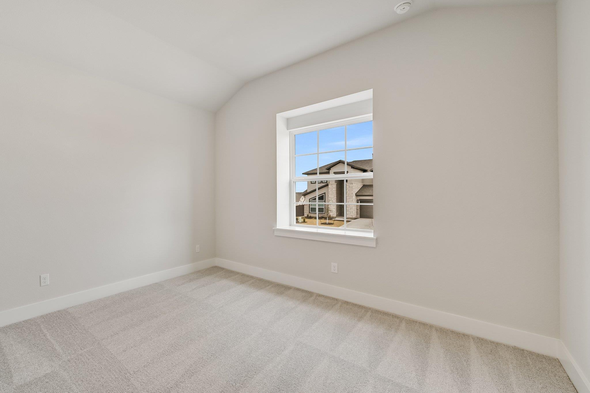 108 Country Cat Ln, San Marcos, TX 78666