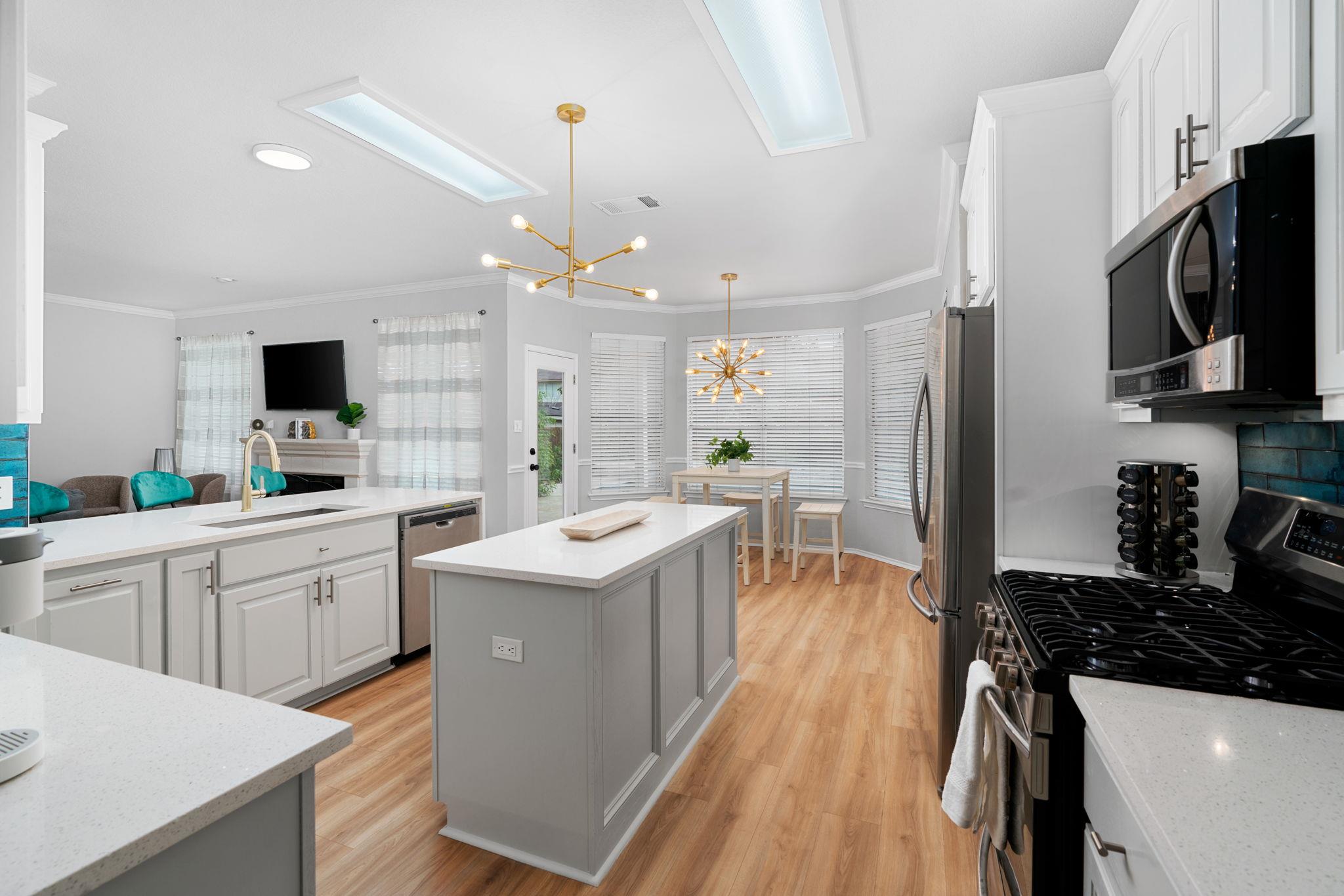 807 Clarence Bohls Ln, Pflugerville, TX 78660