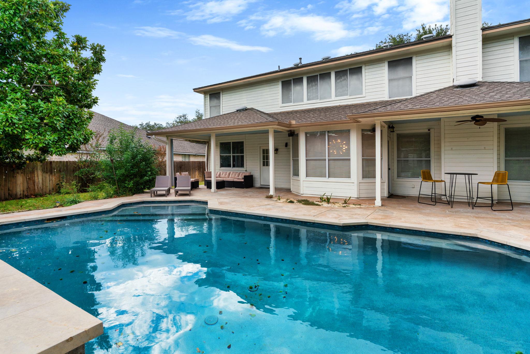 807 Clarence Bohls Ln, Pflugerville, TX 78660