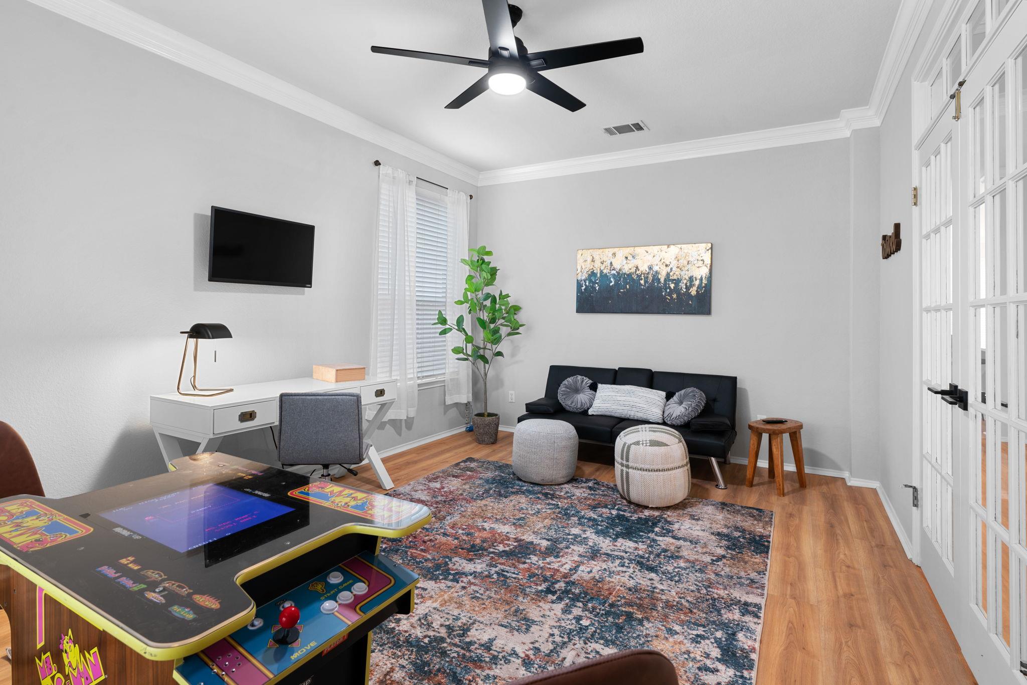 807 Clarence Bohls Ln, Pflugerville, TX 78660