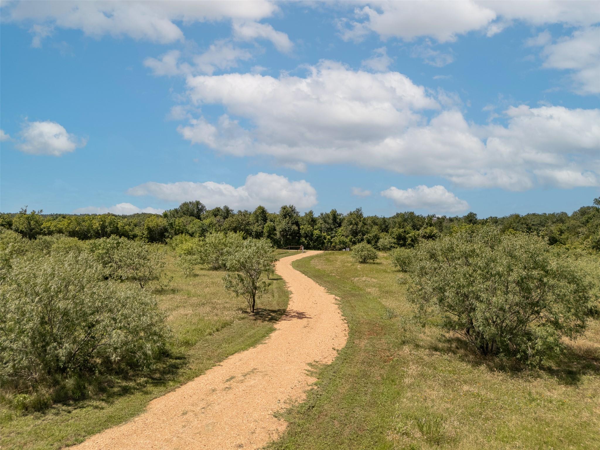 3488 County Road 328 Rd, Caldwell, TX 77836