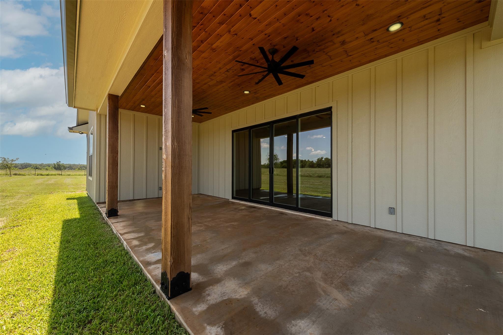 3488 County Road 328 Rd, Caldwell, TX 77836