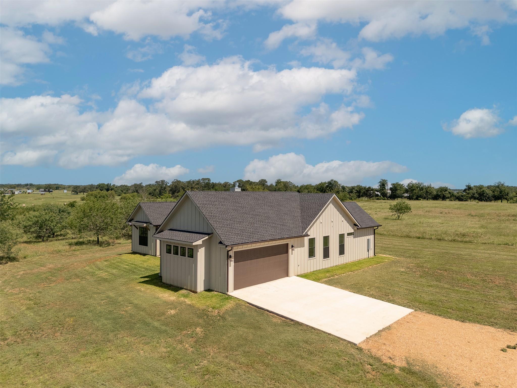 3488 County Road 328 Rd, Caldwell, TX 77836