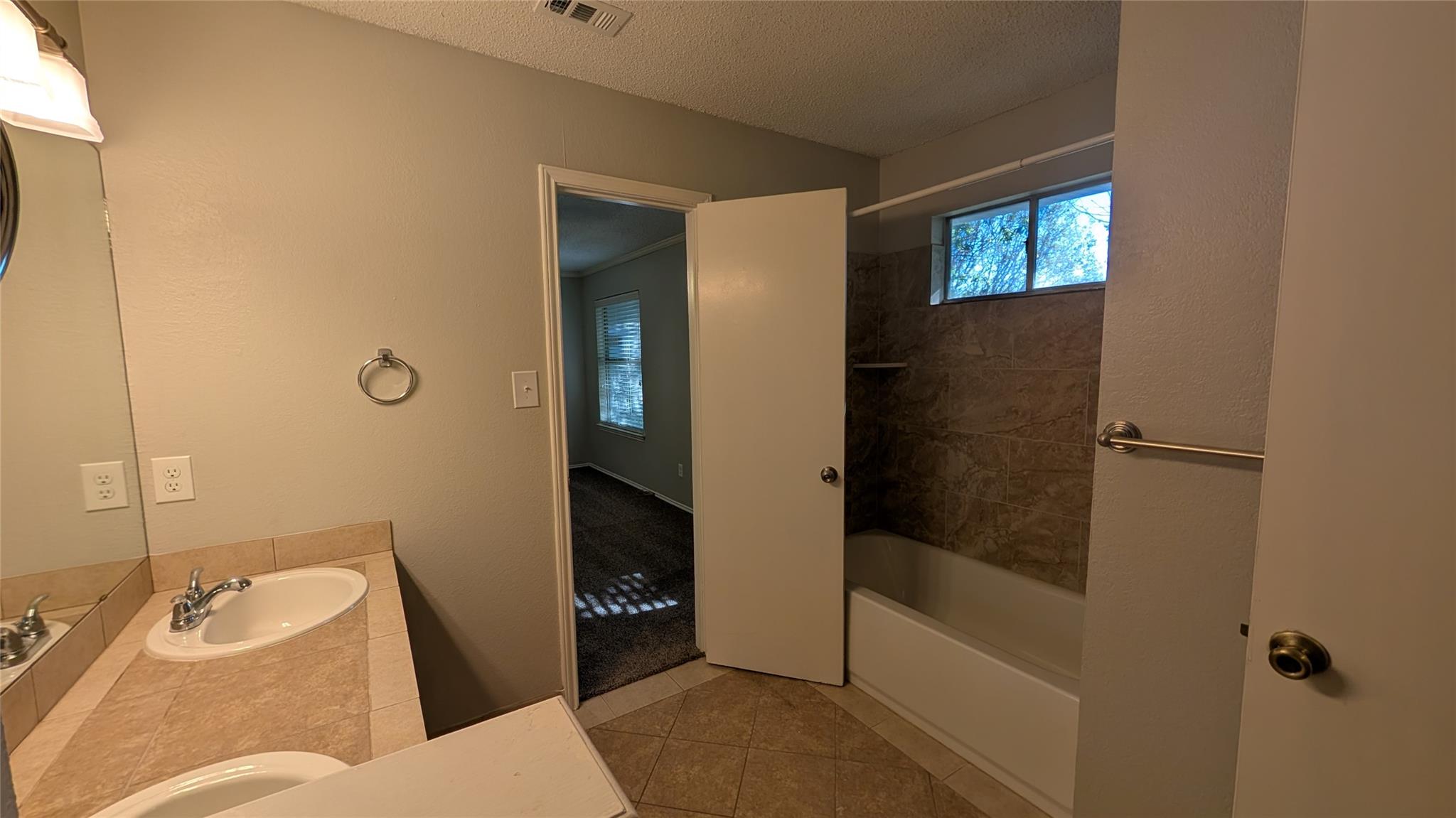 12927 Marimba Trl, Austin, TX 78729