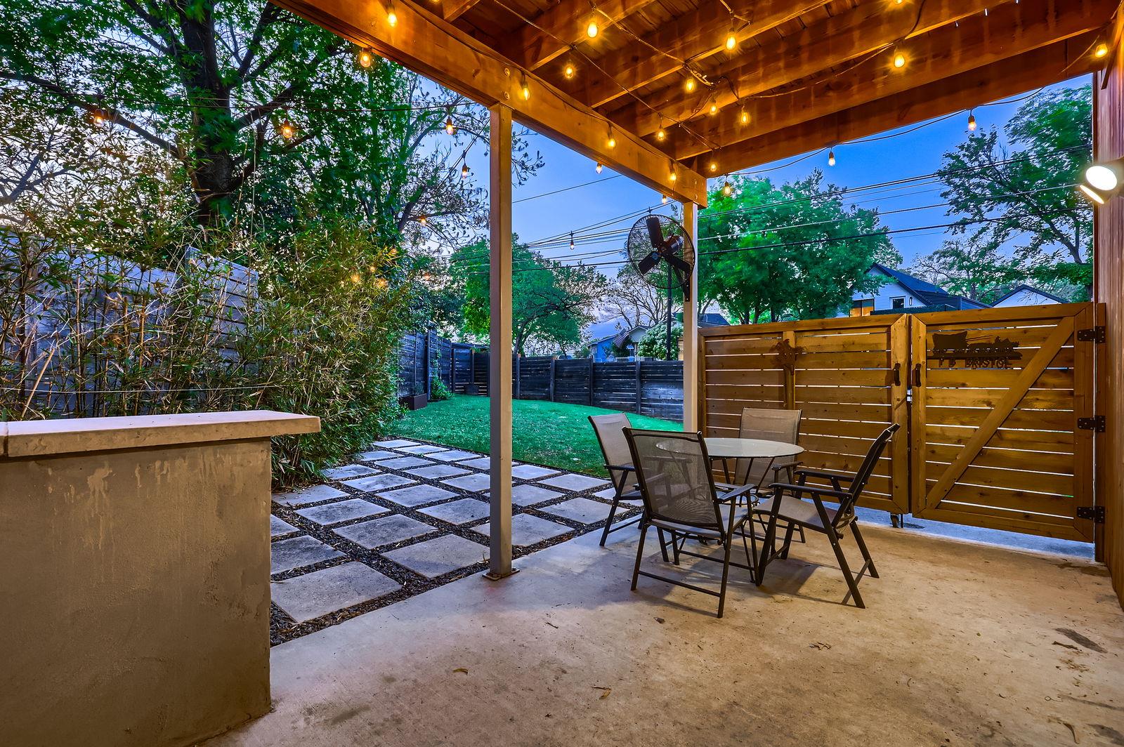 2601 Francisco St # B, Austin, TX 78702