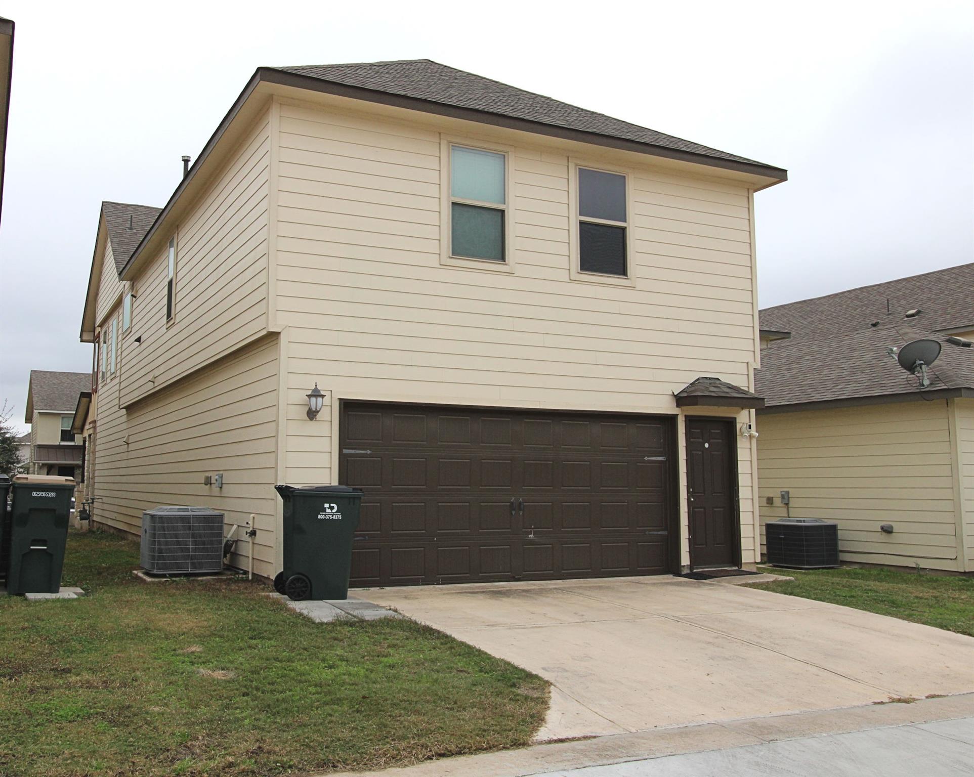 214 Diamond Point Dr, Dripping Springs, TX 78620