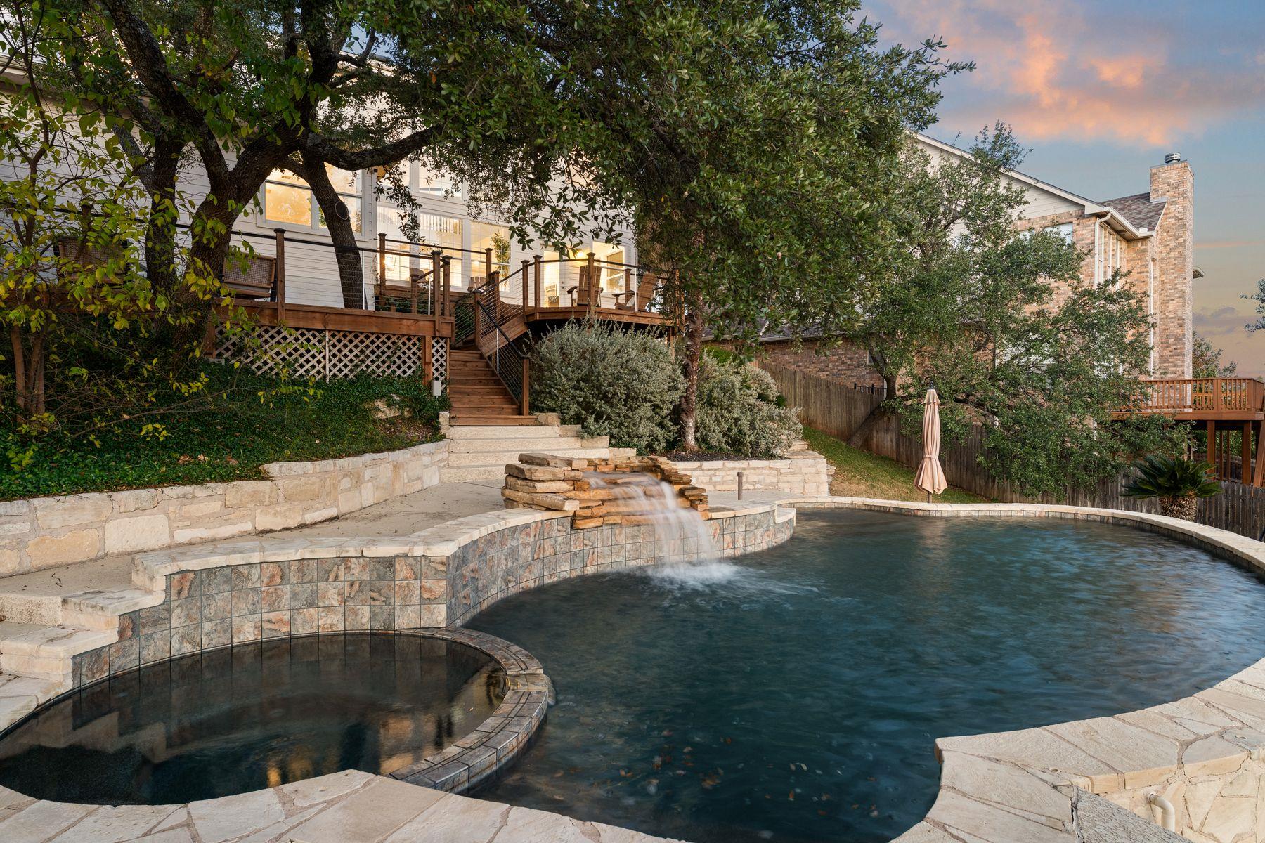 12413 Fairfax Ridge Pl, Austin, TX 78738