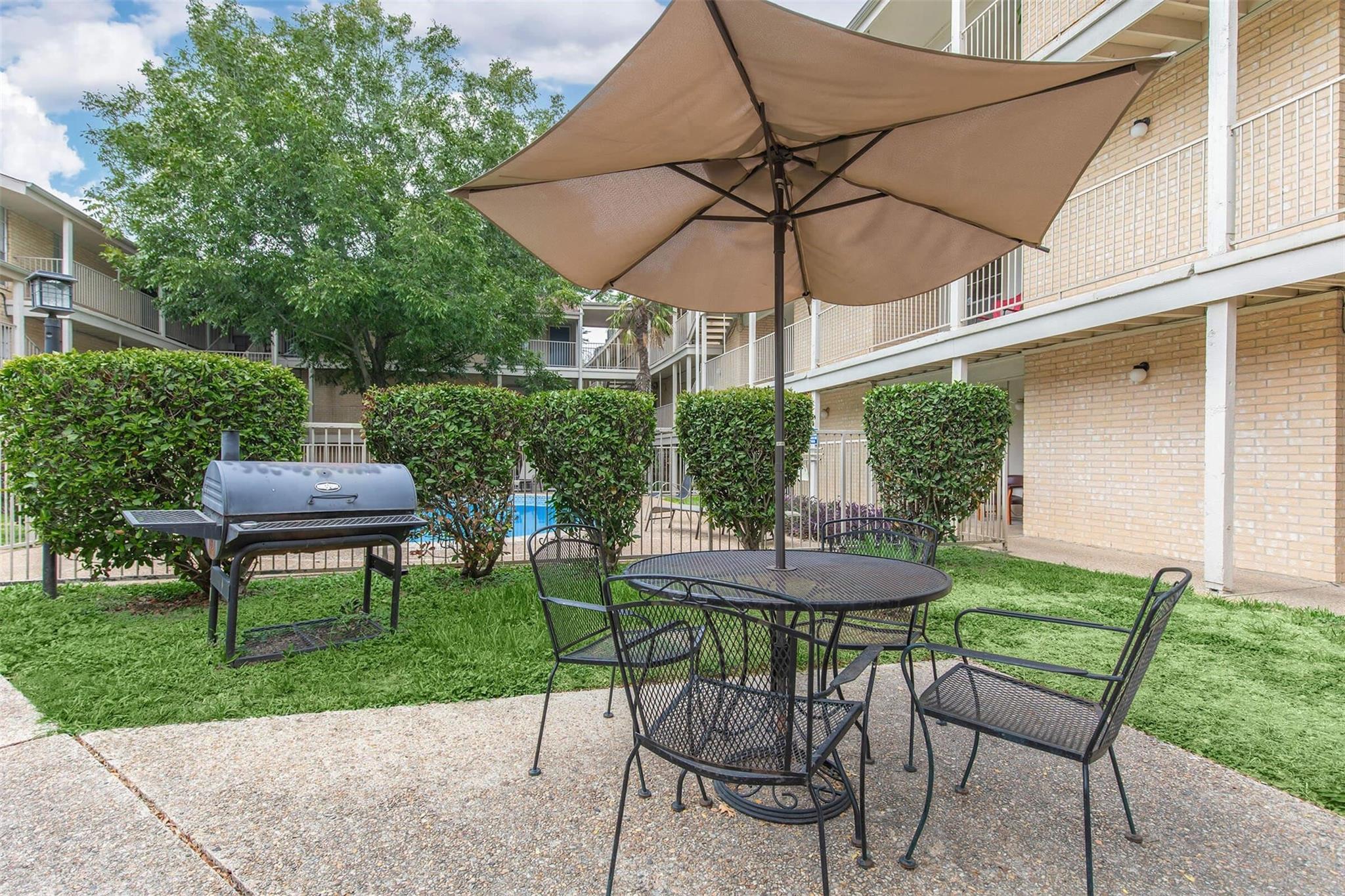 6008 N Lamar Blvd # 307, Austin, TX 78752