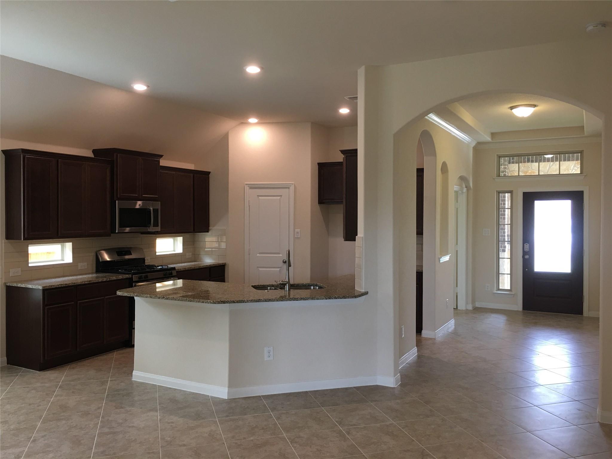 4047 Flowstone Ln, Round Rock, TX 78681