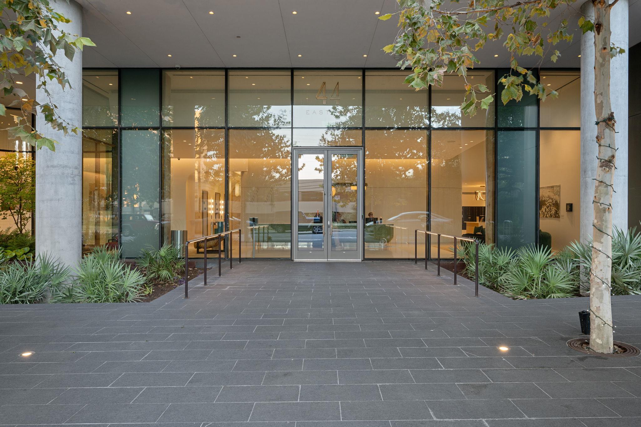 44 East Ave # 2007, Austin, TX 78701