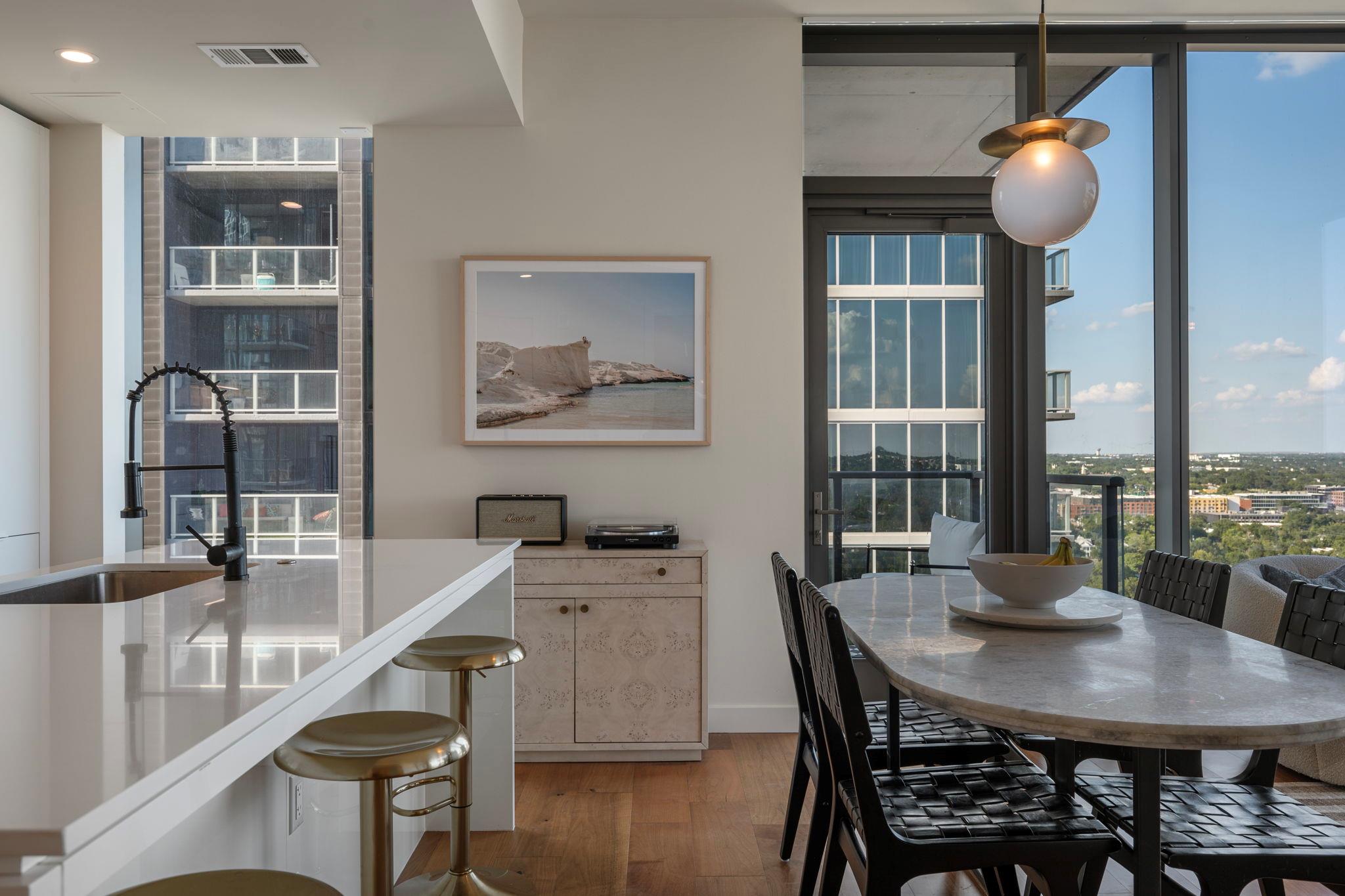 44 East Ave # 2007, Austin, TX 78701