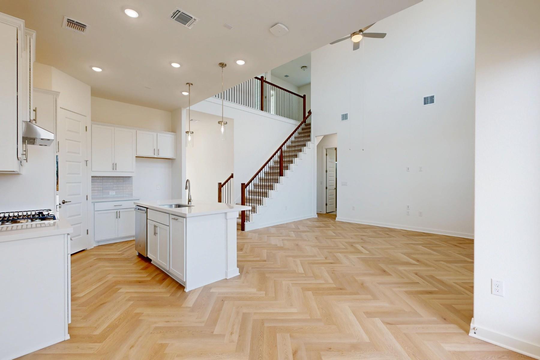 2112 Lolo Ln, Leander, TX 78641