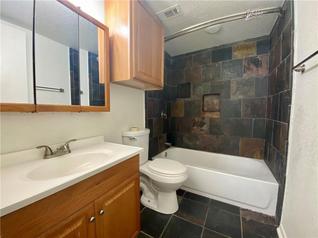 3000 Guadalupe St # 116, Austin, TX 78705