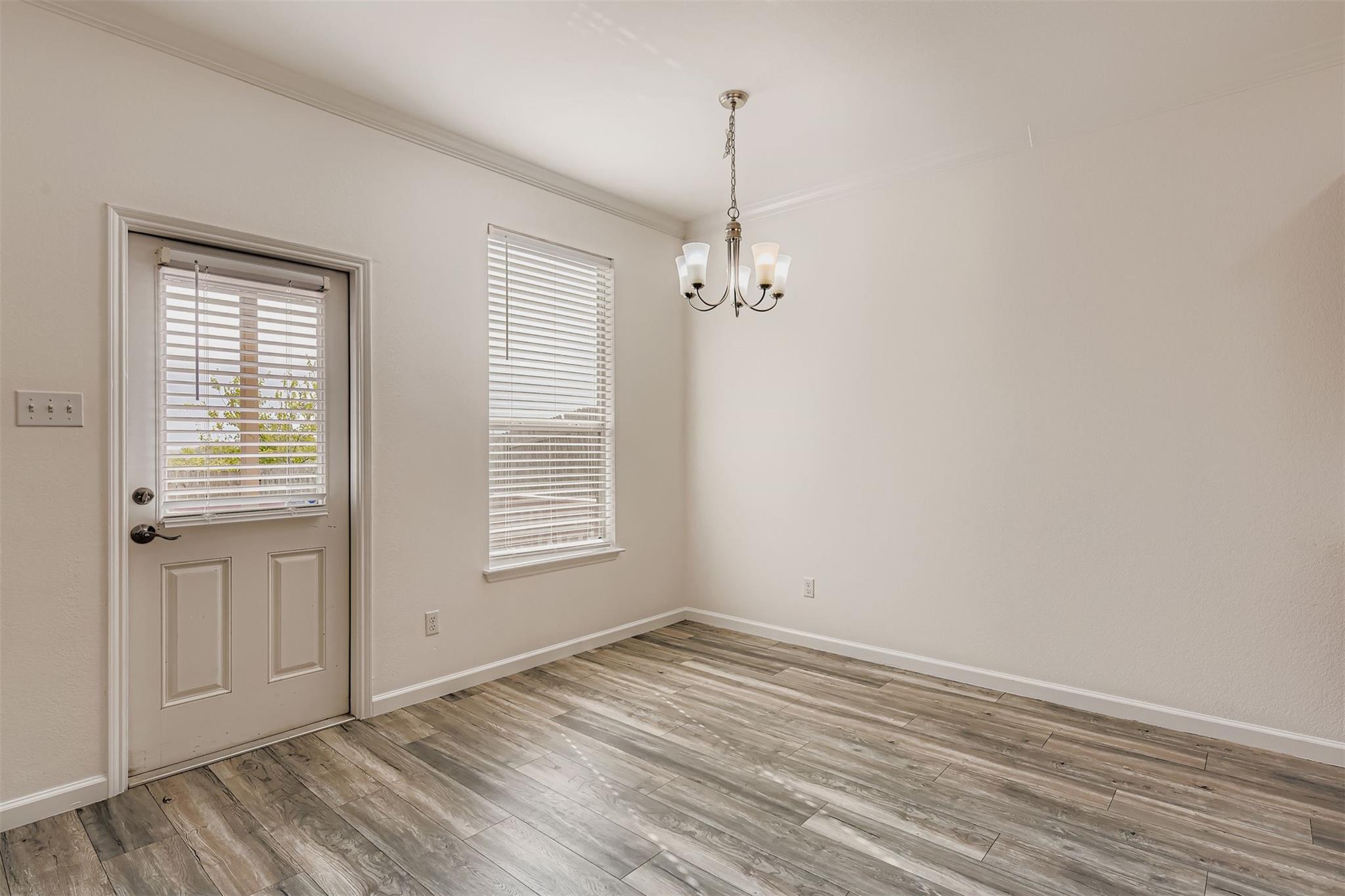 334 Nandina Dr, Buda, TX 78610