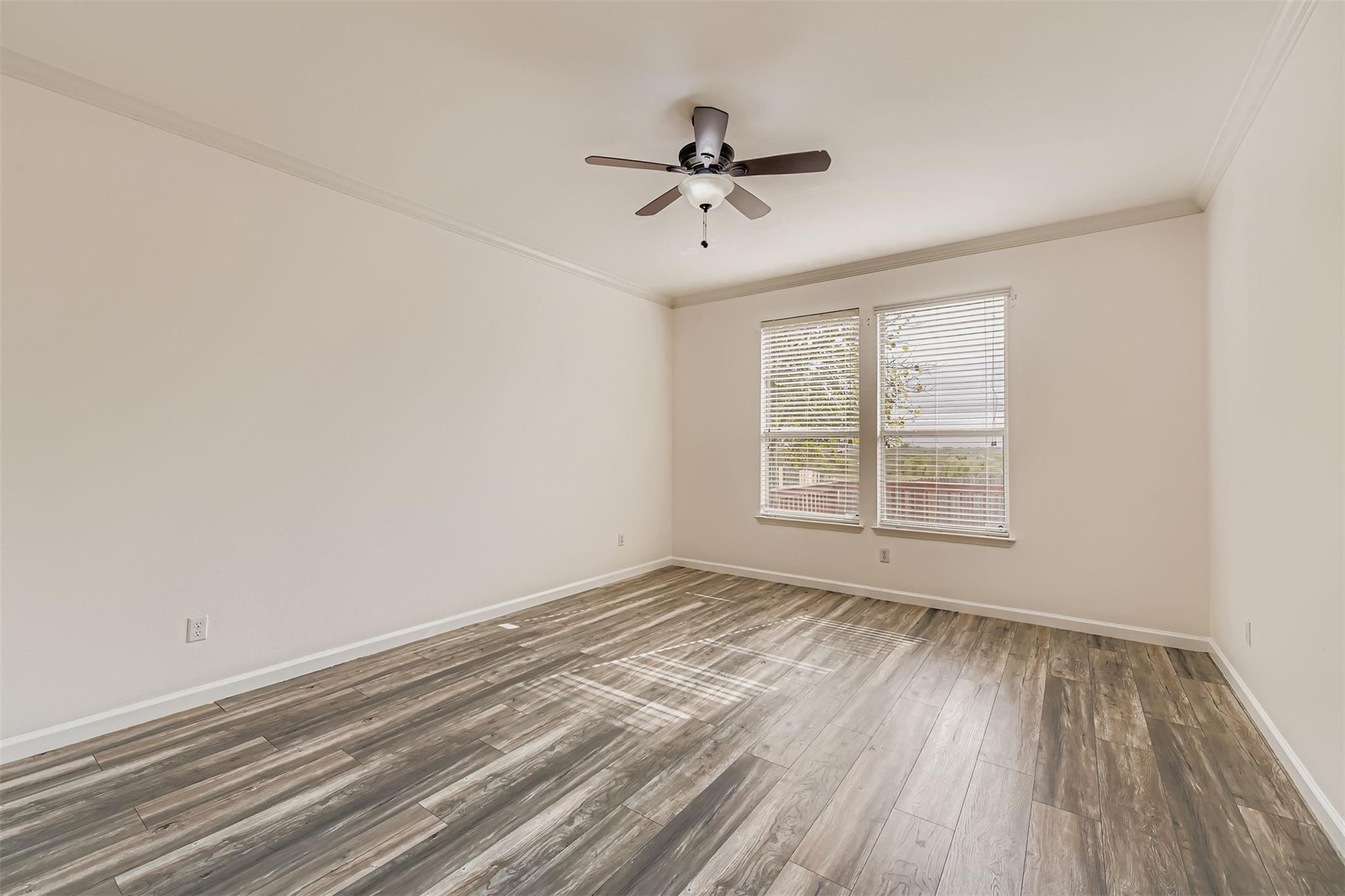 334 Nandina Dr, Buda, TX 78610