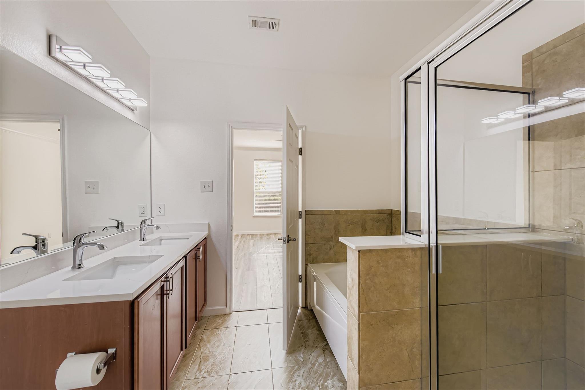 334 Nandina Dr, Buda, TX 78610