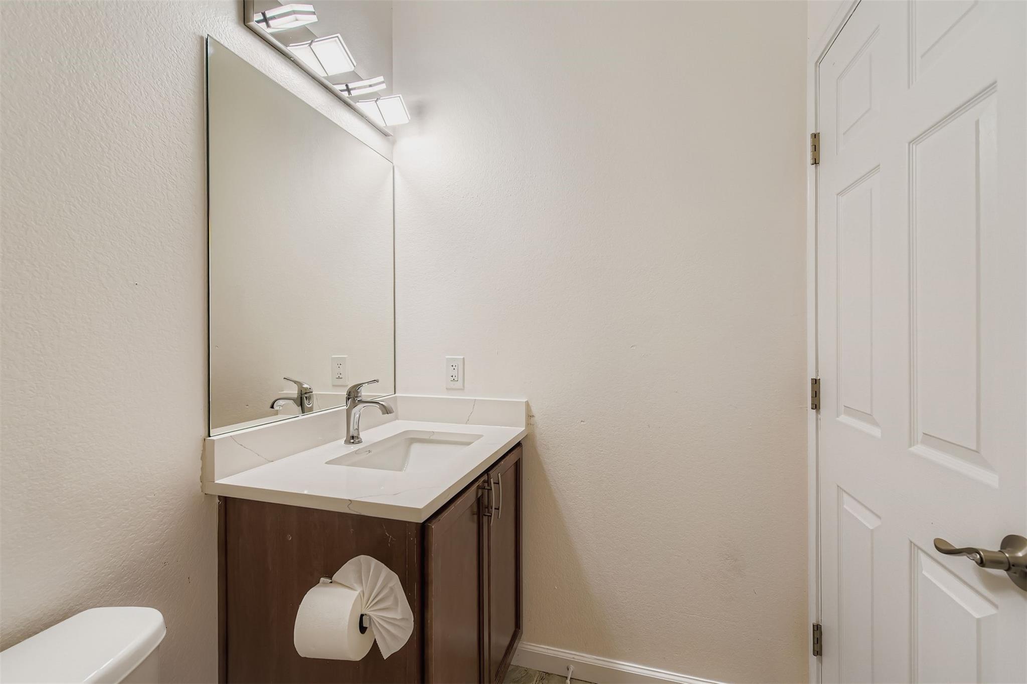 334 Nandina Dr, Buda, TX 78610