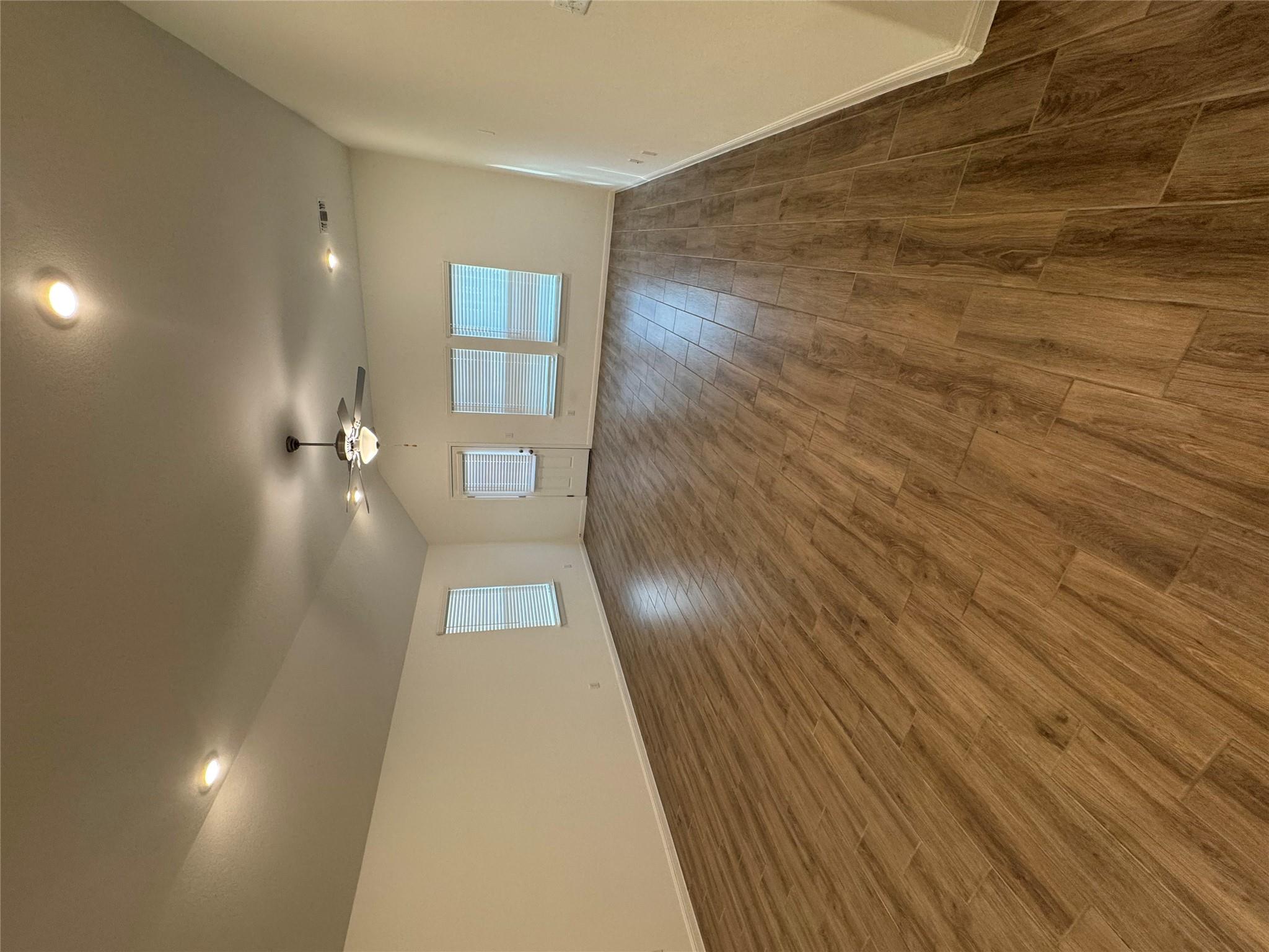 113 Caterpillar Dr, Georgetown, TX 78628