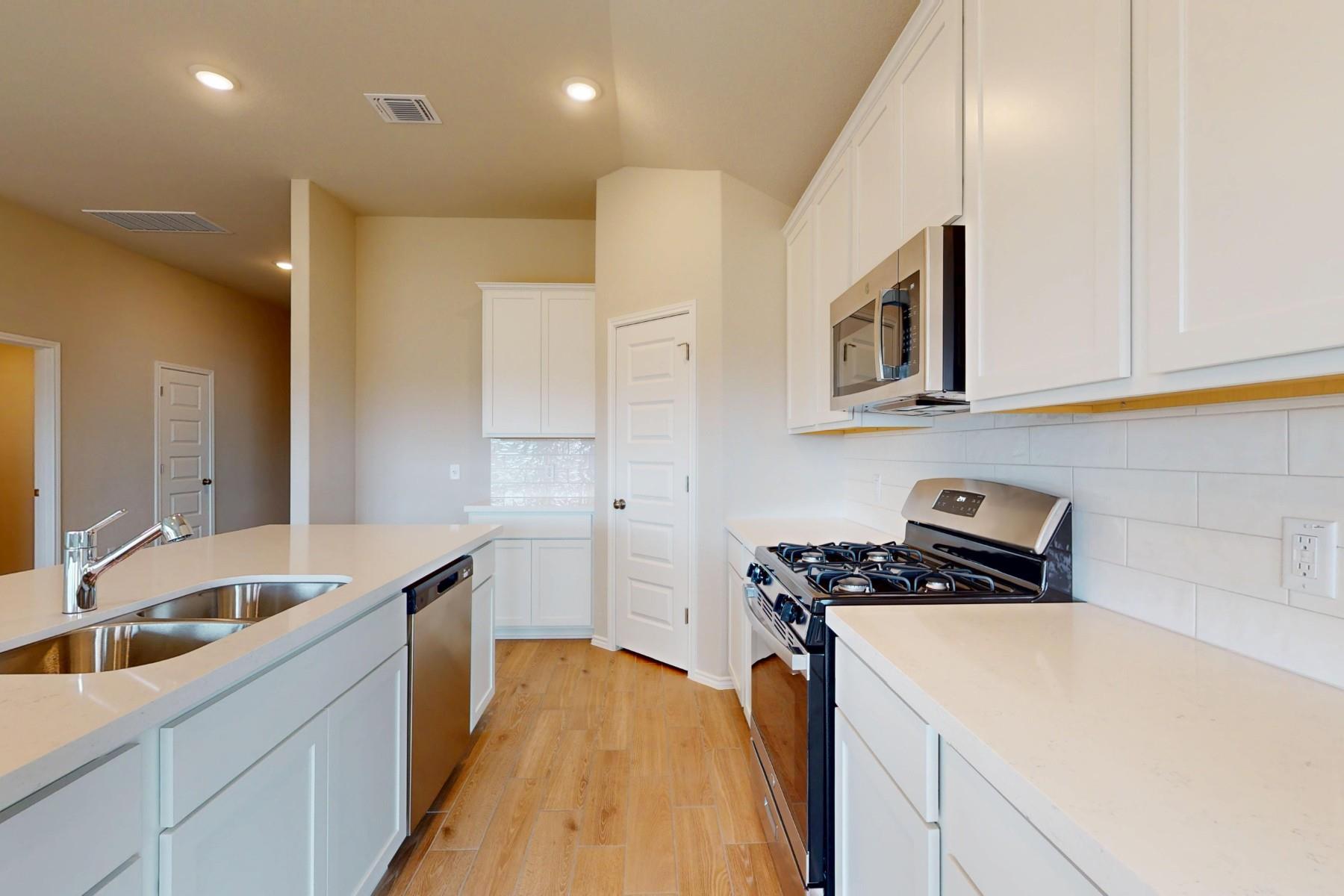 20009 Hirono Dr, Manor, TX 78653