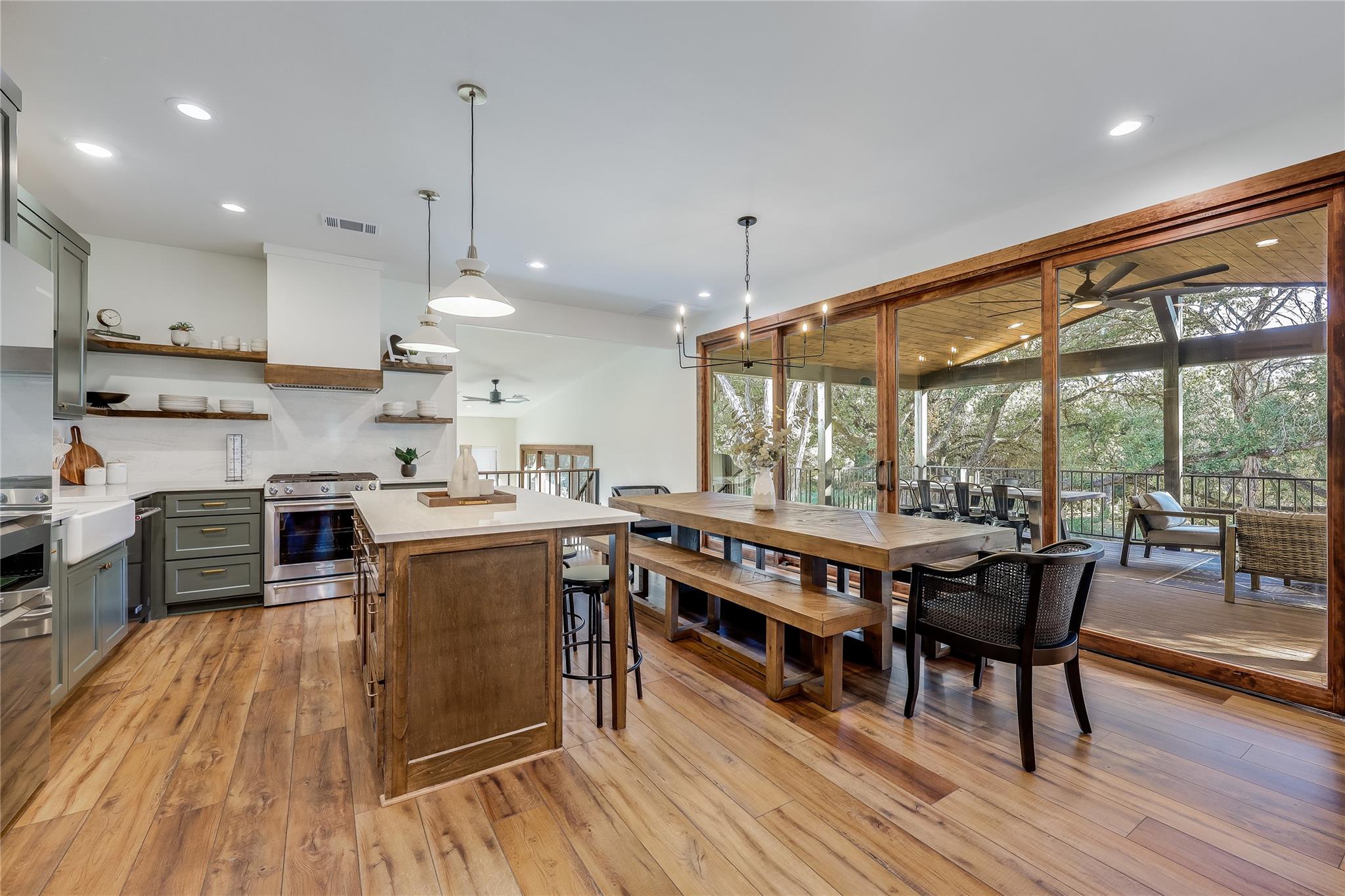 7601 Bar K Ranch Rd, Lago Vista, TX 78645