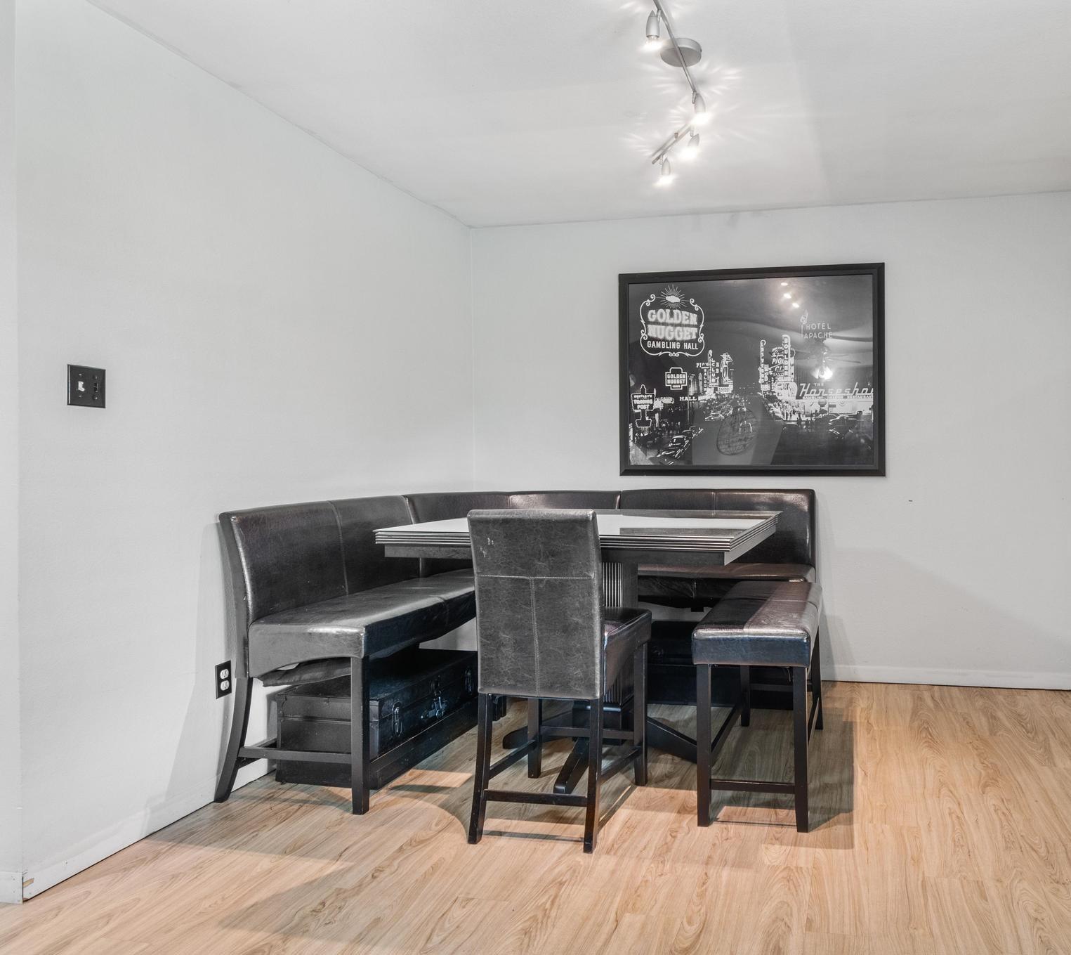 2450 Ashdale Dr # A-201, Austin, TX 78757