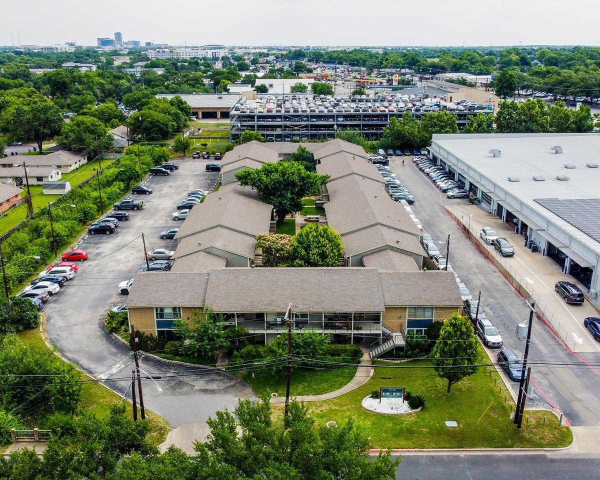 2450 Ashdale Dr # A-201, Austin, TX 78757