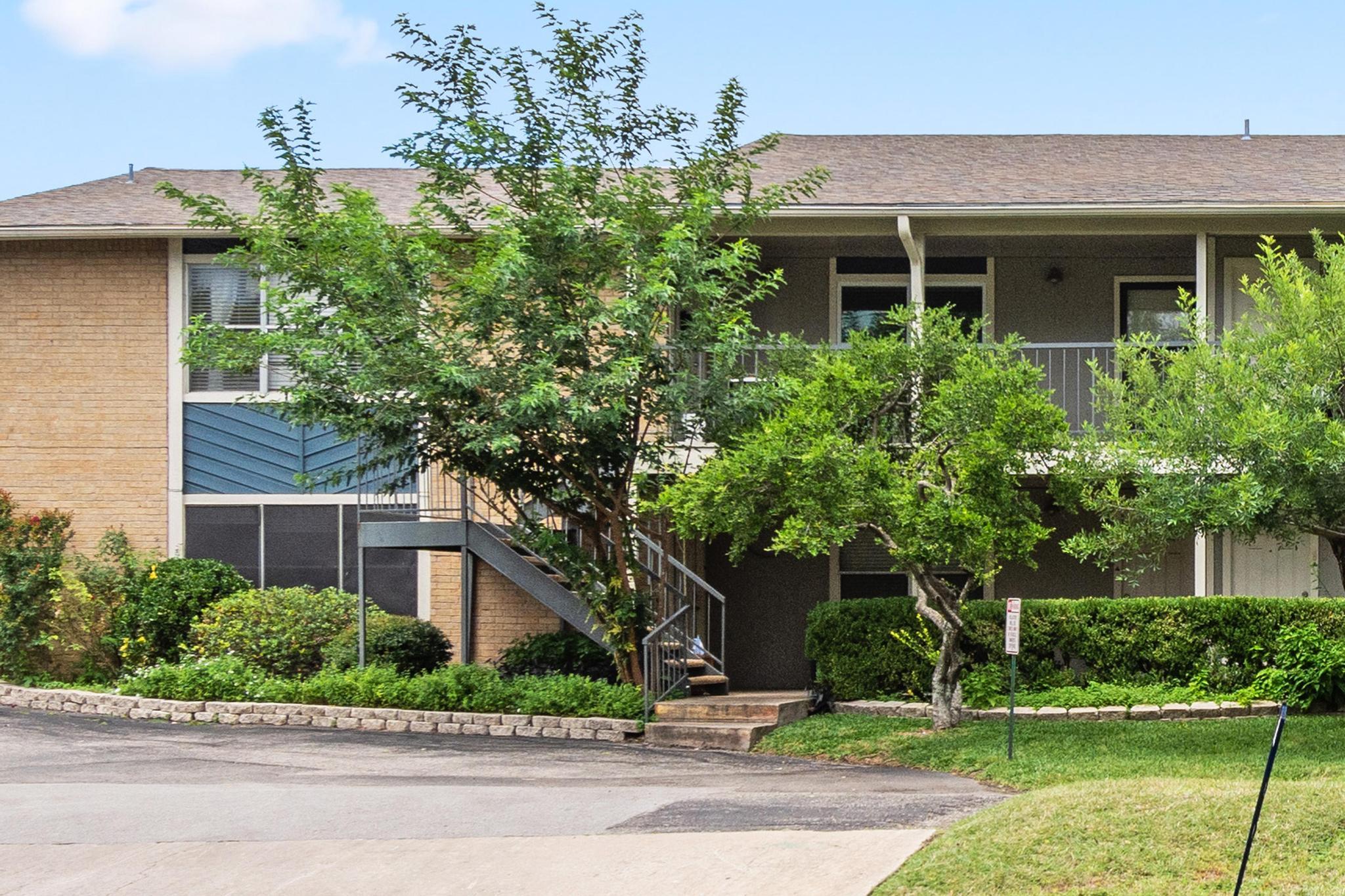 2450 Ashdale Dr # A-201, Austin, TX 78757