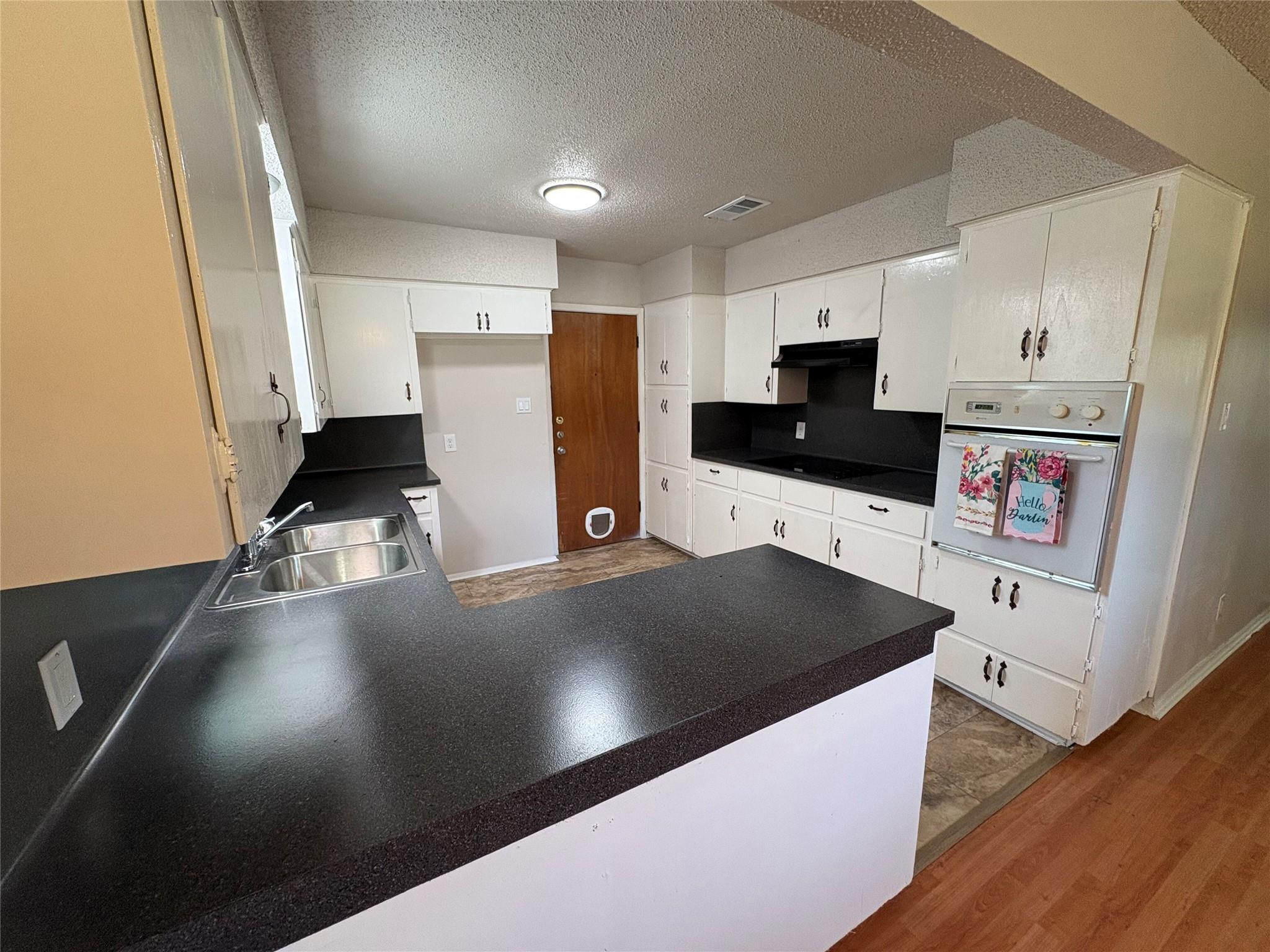 15304 Tacon Ln # B, Pflugerville, TX 78660