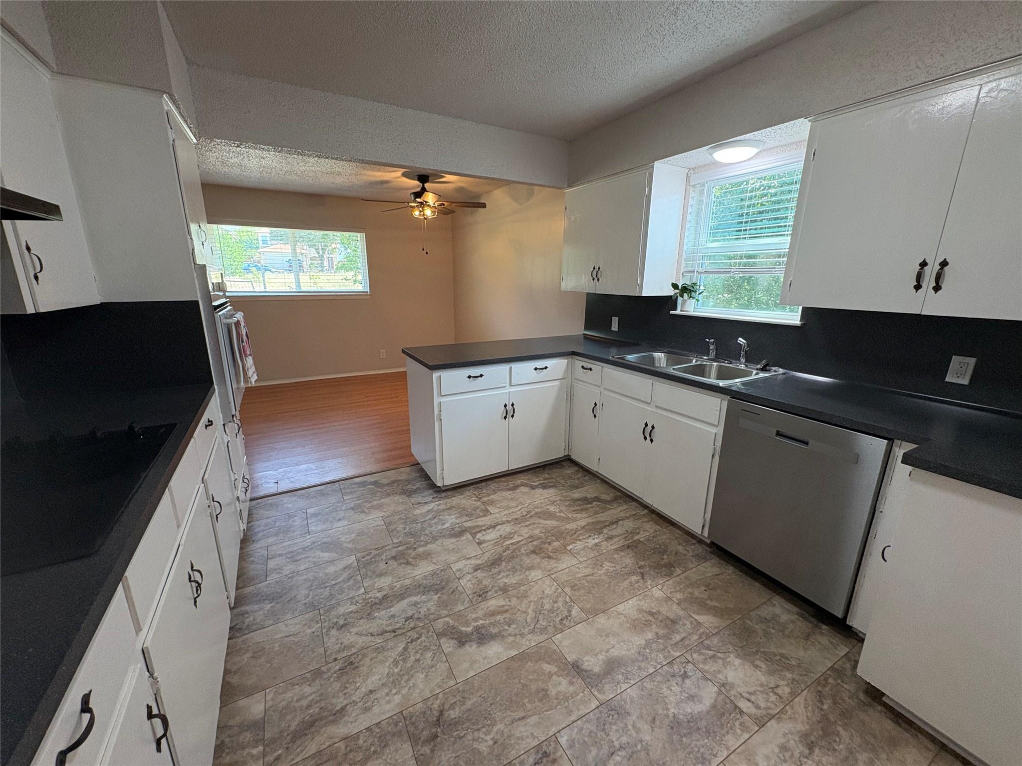 15304 Tacon Ln # B, Pflugerville, TX 78660