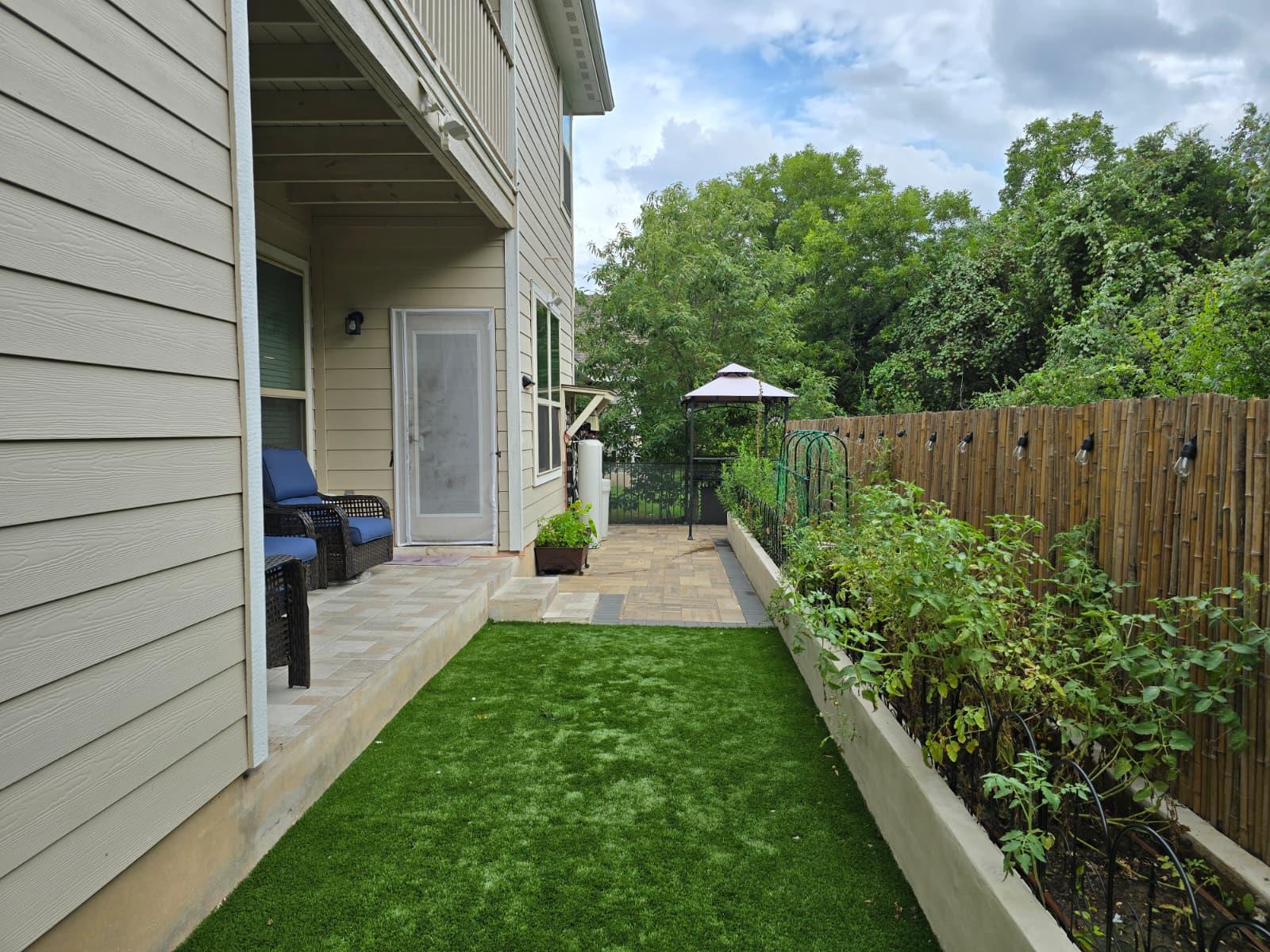 9713 McKnight Loop # 34, Austin, TX 78717