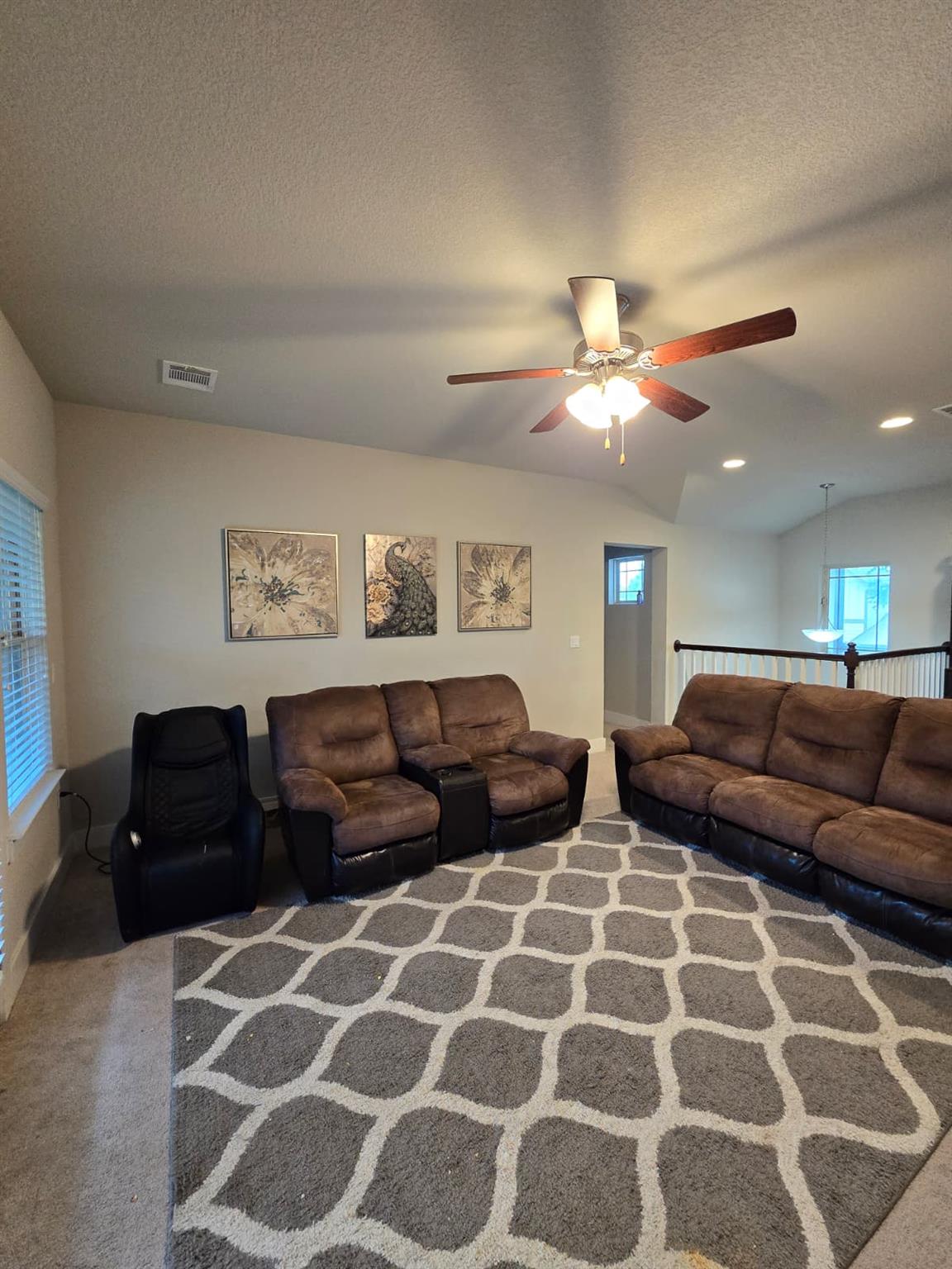 9713 McKnight Loop # 34, Austin, TX 78717