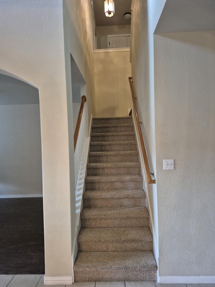 808 Busleigh Castle Way, Pflugerville, TX 78660