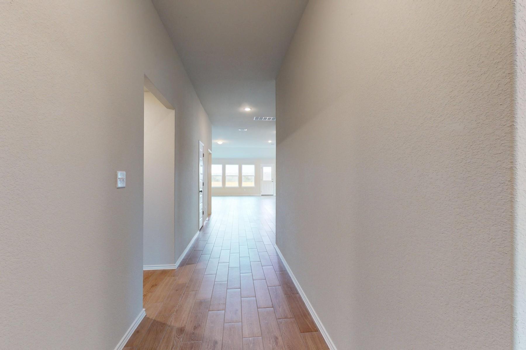 19913 Hirono Dr, Manor, TX 78653