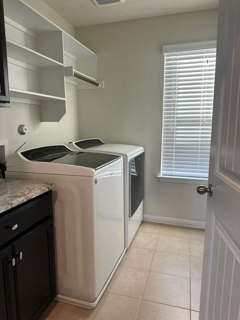 2921 Barbed Wire St, Round Rock, TX 78664