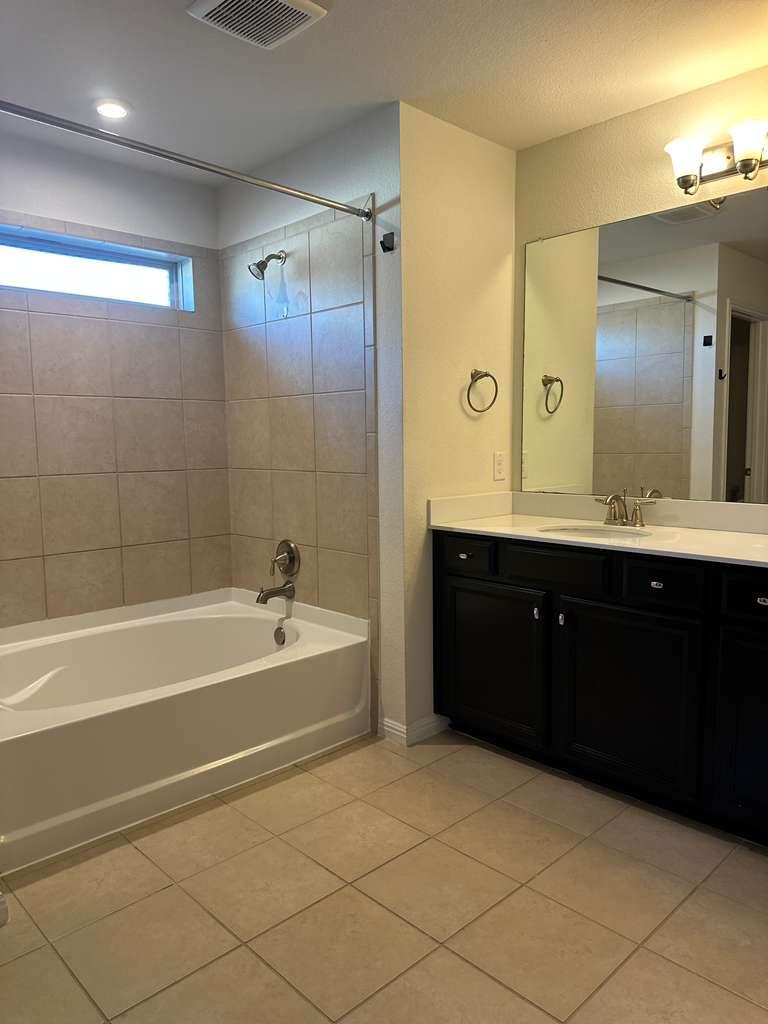 2921 Barbed Wire St, Round Rock, TX 78664