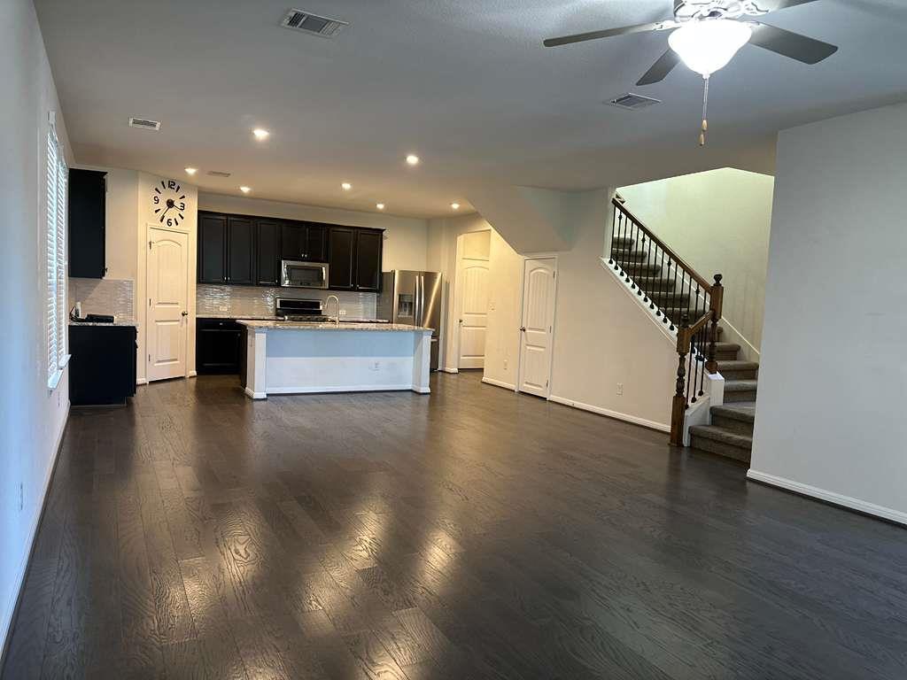 2921 Barbed Wire St, Round Rock, TX 78664