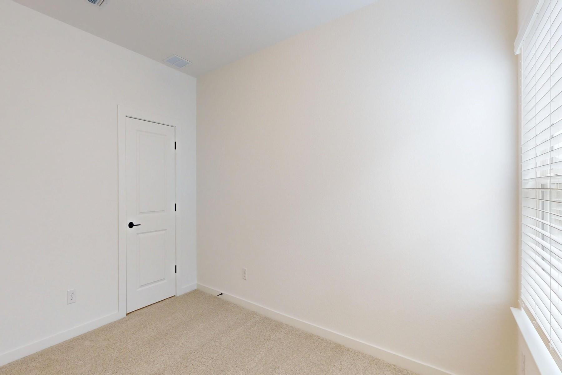 591 Darley Oaks Dr, Dripping Springs, TX 78620