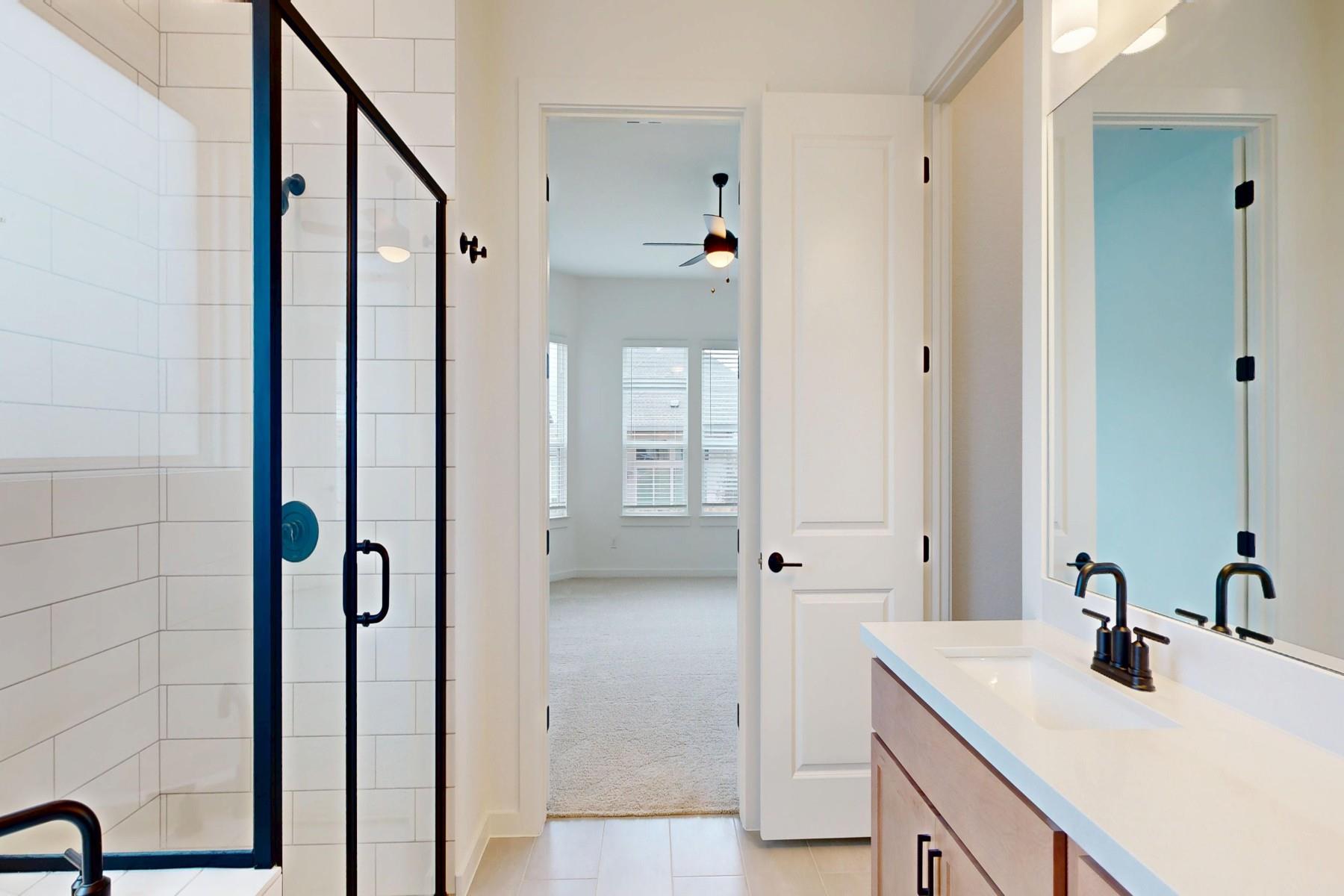 591 Darley Oaks Dr, Dripping Springs, TX 78620