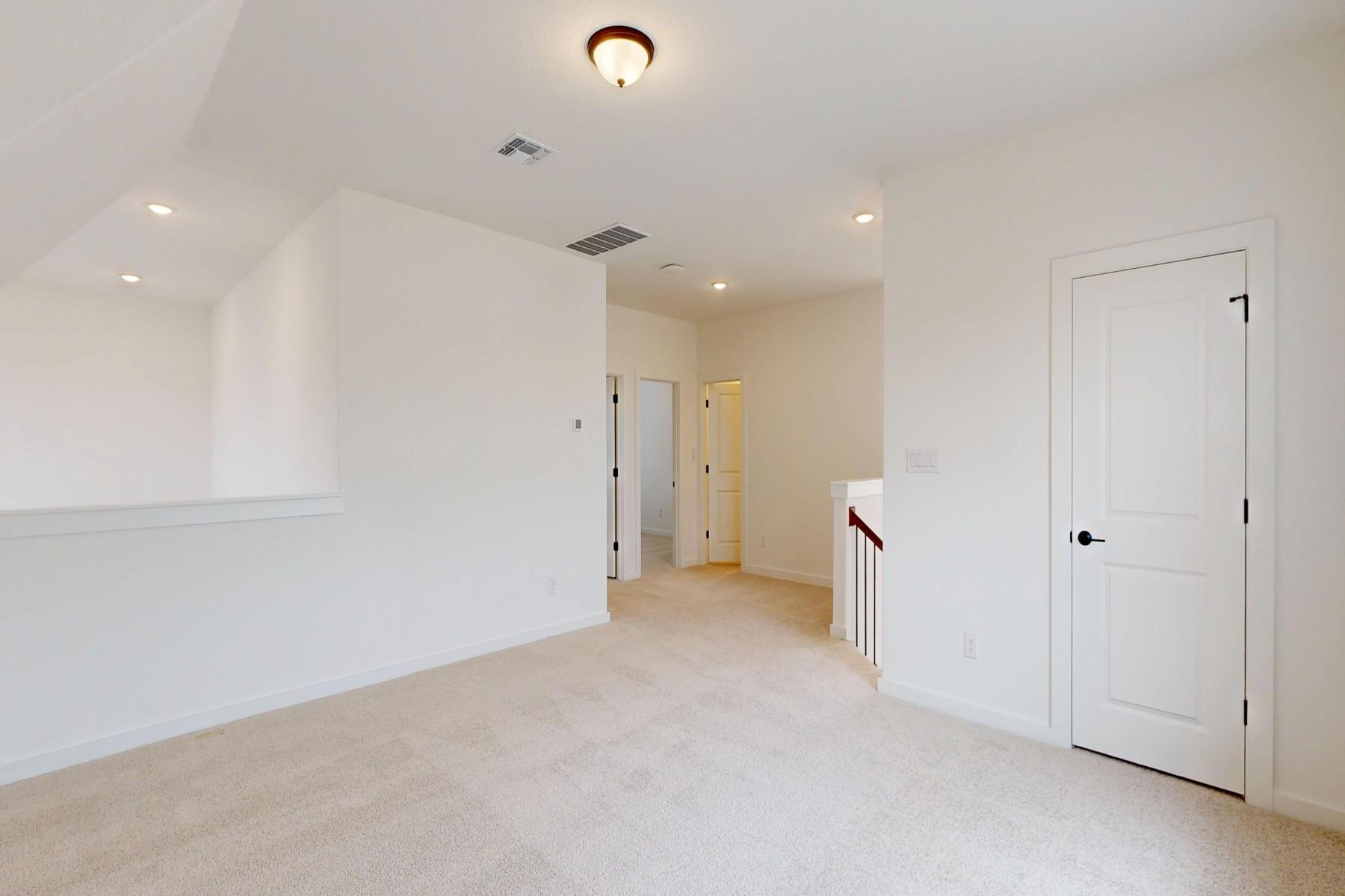 591 Darley Oaks Dr, Dripping Springs, TX 78620