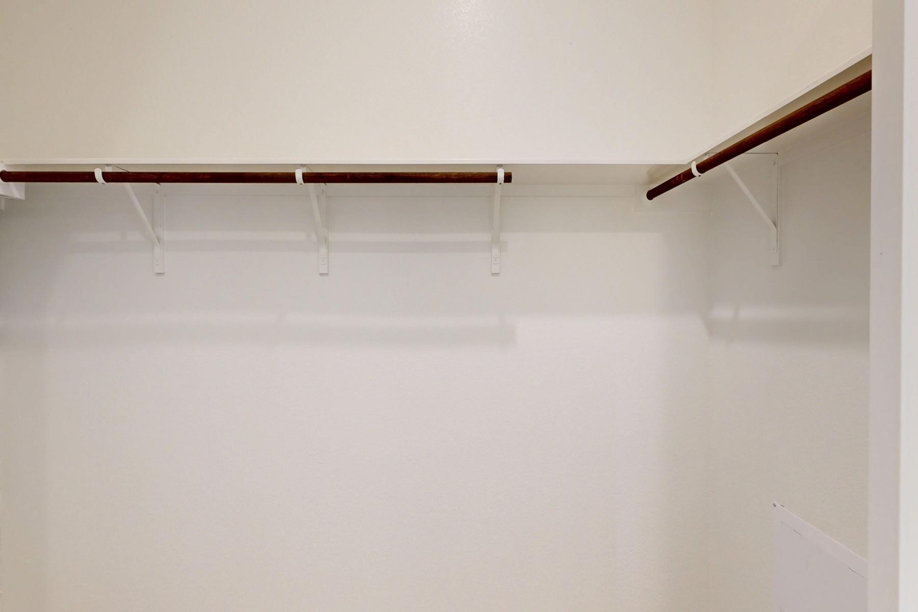 591 Darley Oaks Dr, Dripping Springs, TX 78620