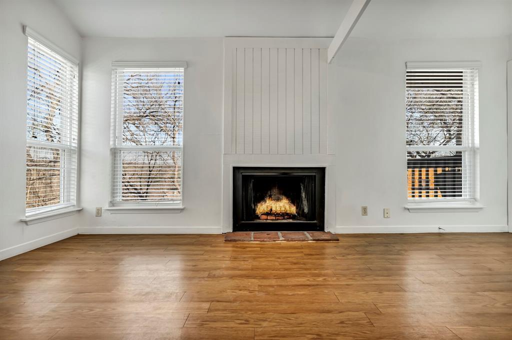 1000 W 26th St # 220, Austin, TX 78705