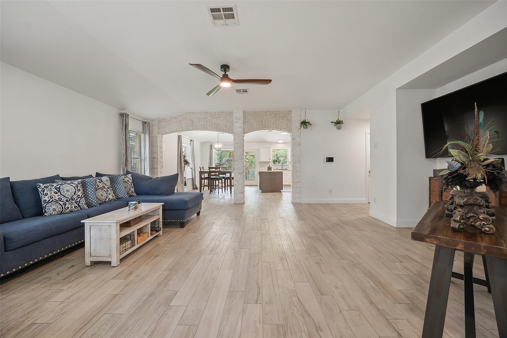 3341 Winding River Trl, Round Rock, TX 78681