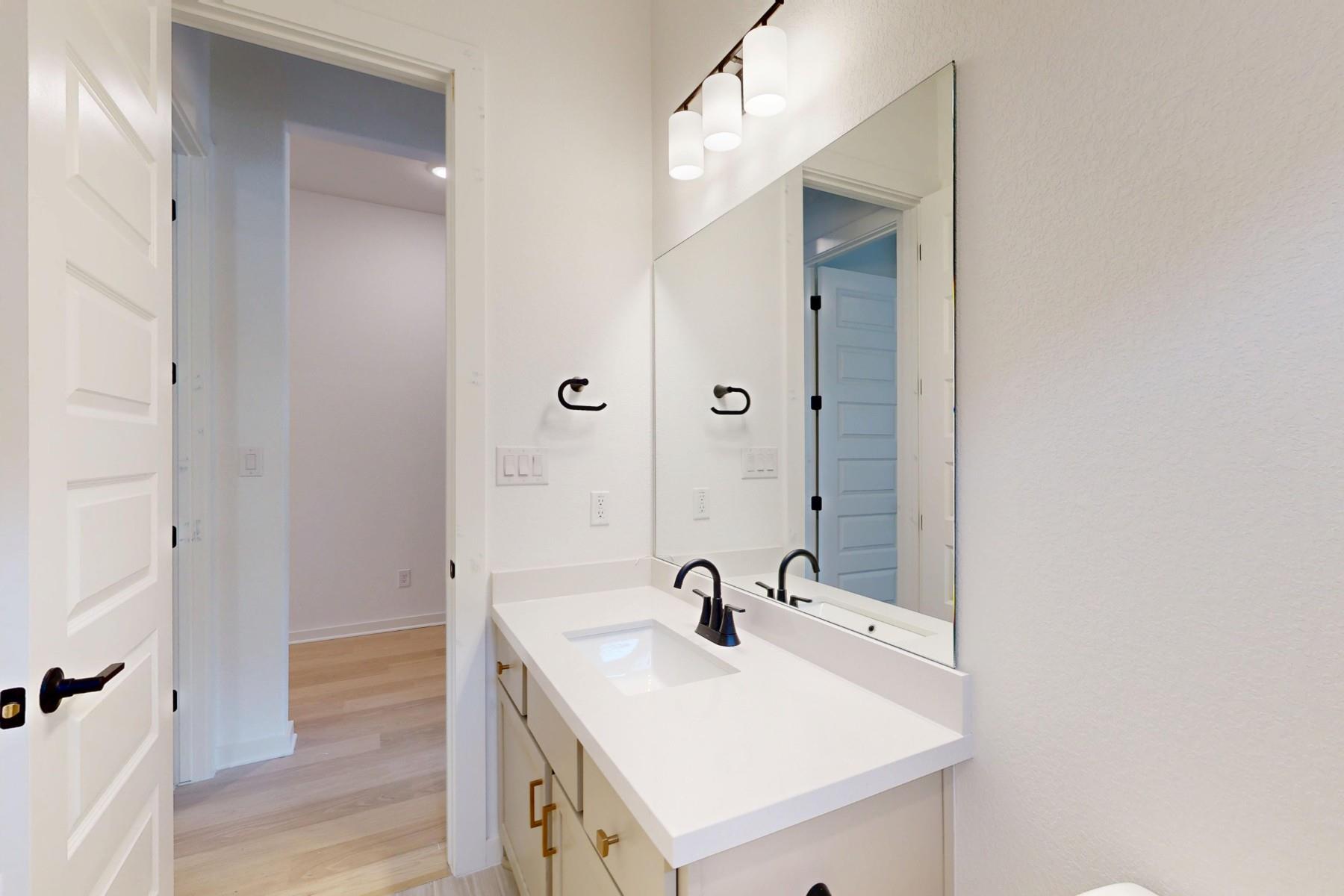 173 Bishop Wood Rd, Dripping Springs, TX 78620