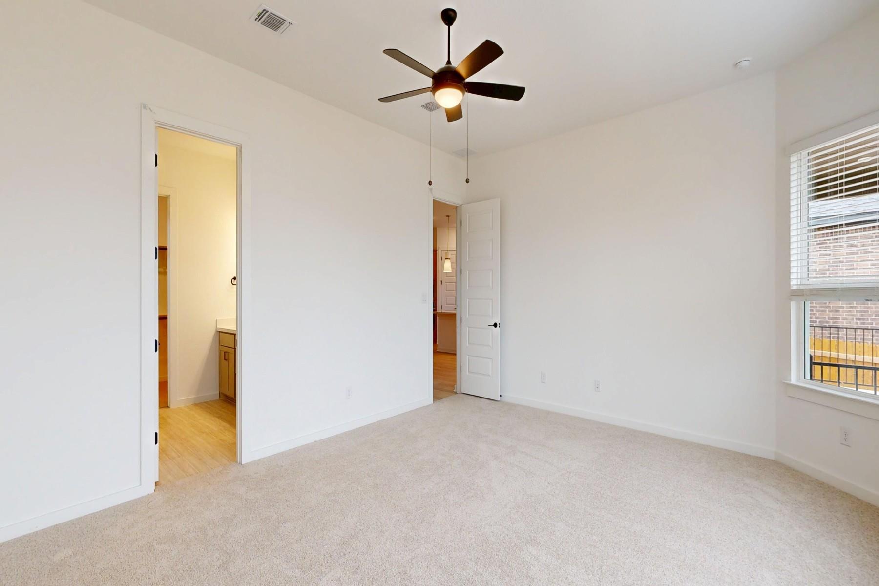 173 Bishop Wood Rd, Dripping Springs, TX 78620